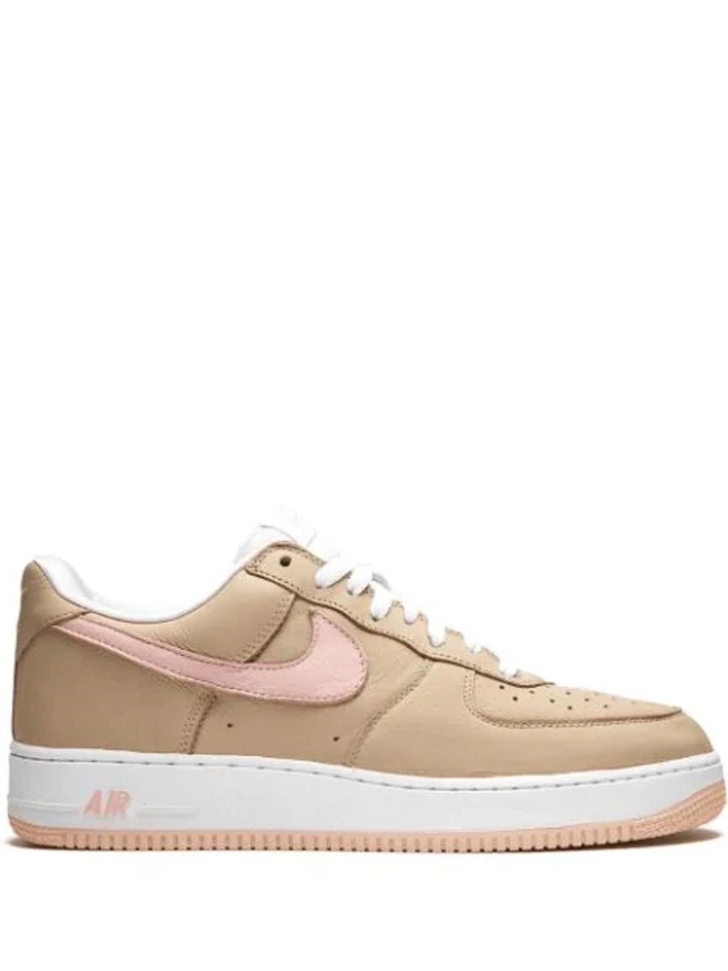 Air Force 1 Low Retro Sneakers In Neutrals Product Image