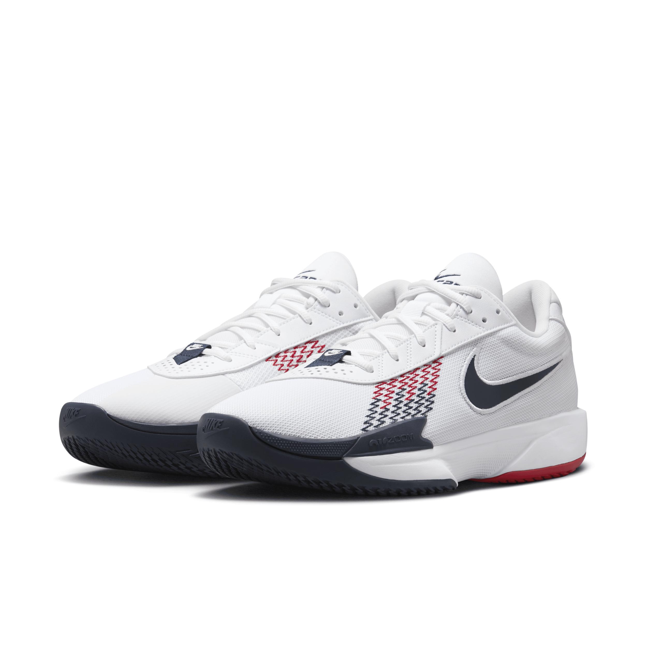 Nike Men's G.T. Cut Academy Basketball Shoes Product Image