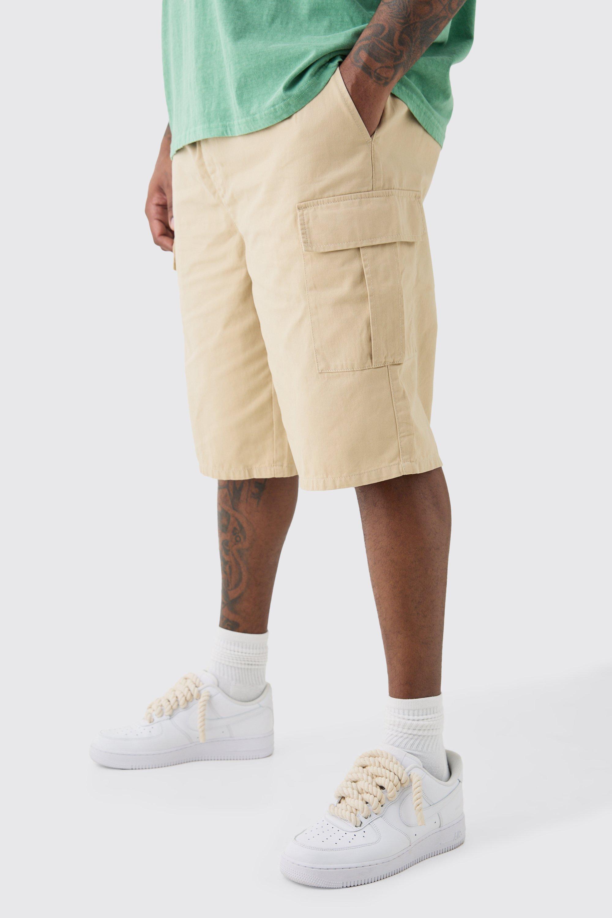 Plus Elasticated Waist Relaxed Fit Cargo Jorts | boohooMAN USA Product Image