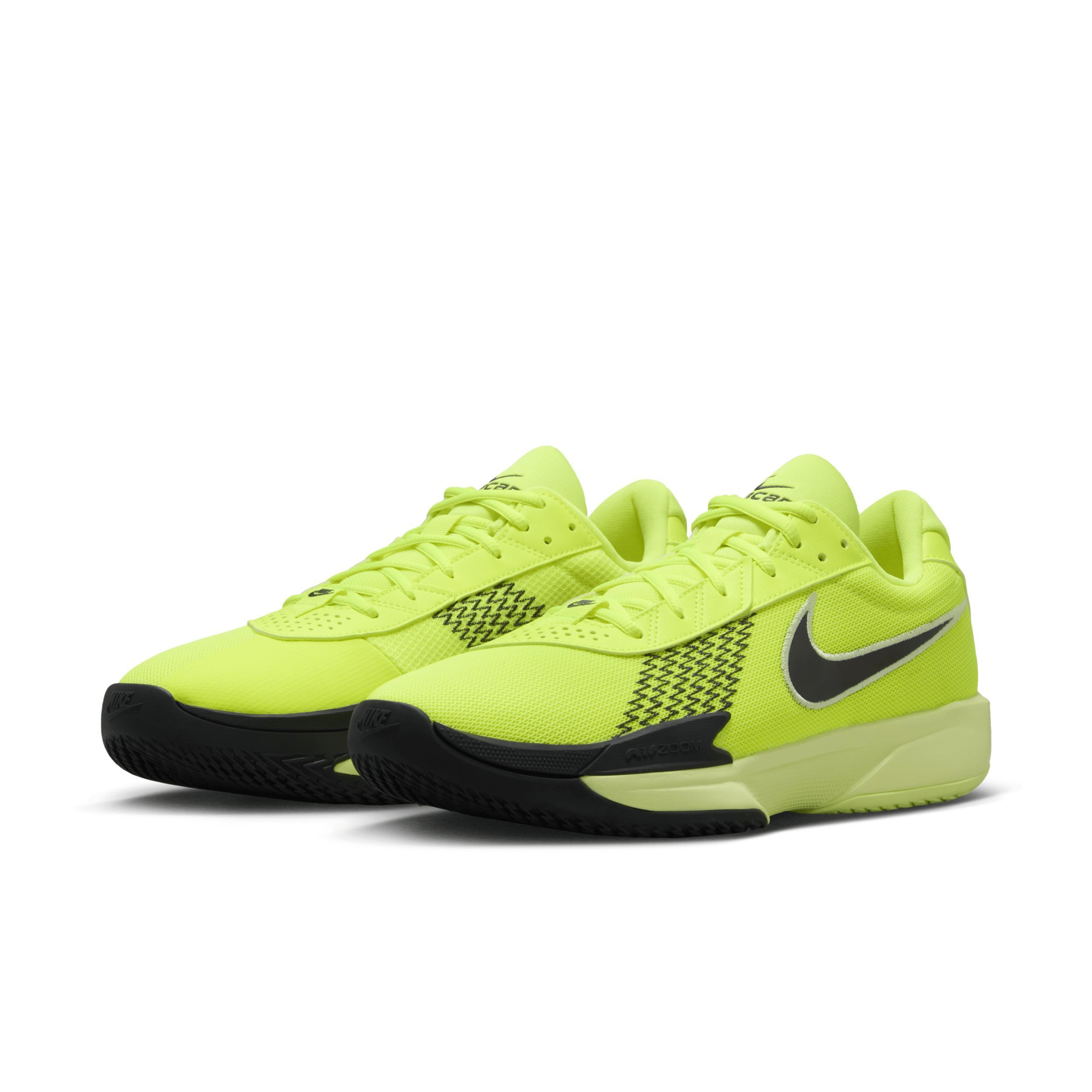 Nike Men's G.T. Cut Academy Basketball Shoes Product Image