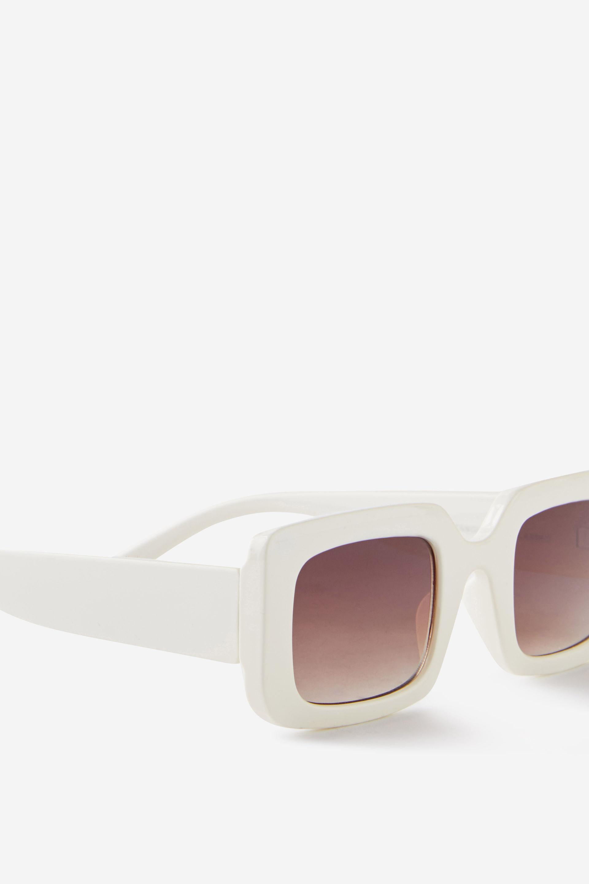 Heidi Rectangle Sunglasses Product Image