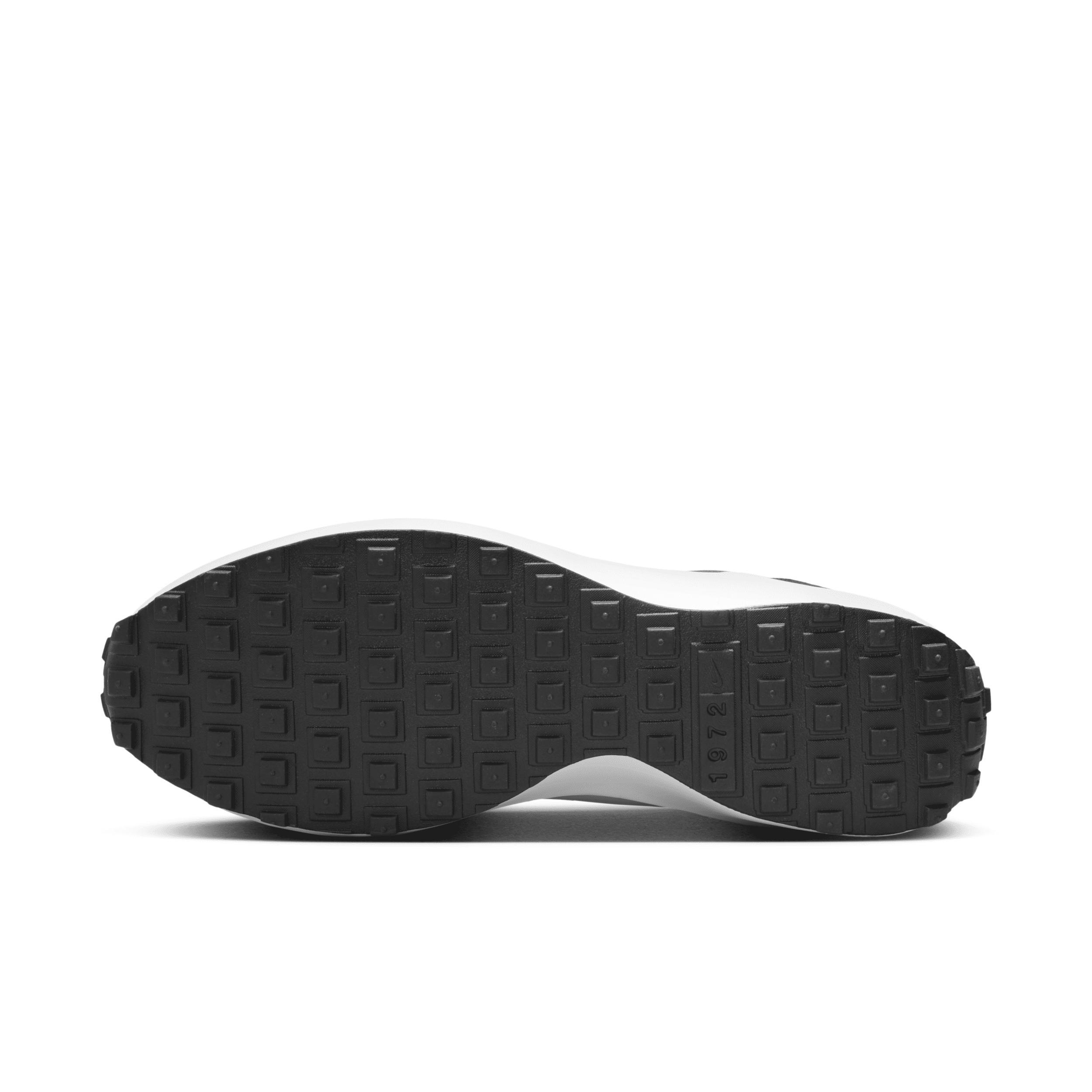 Nike Men's Waffle Nav Shoes Product Image