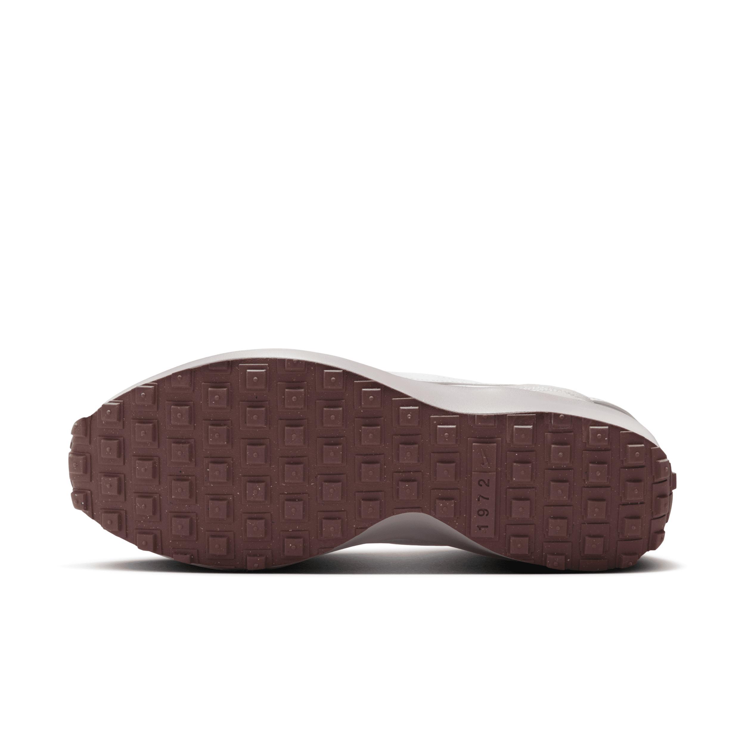 Nike Women's Waffle Debut Shoes Product Image