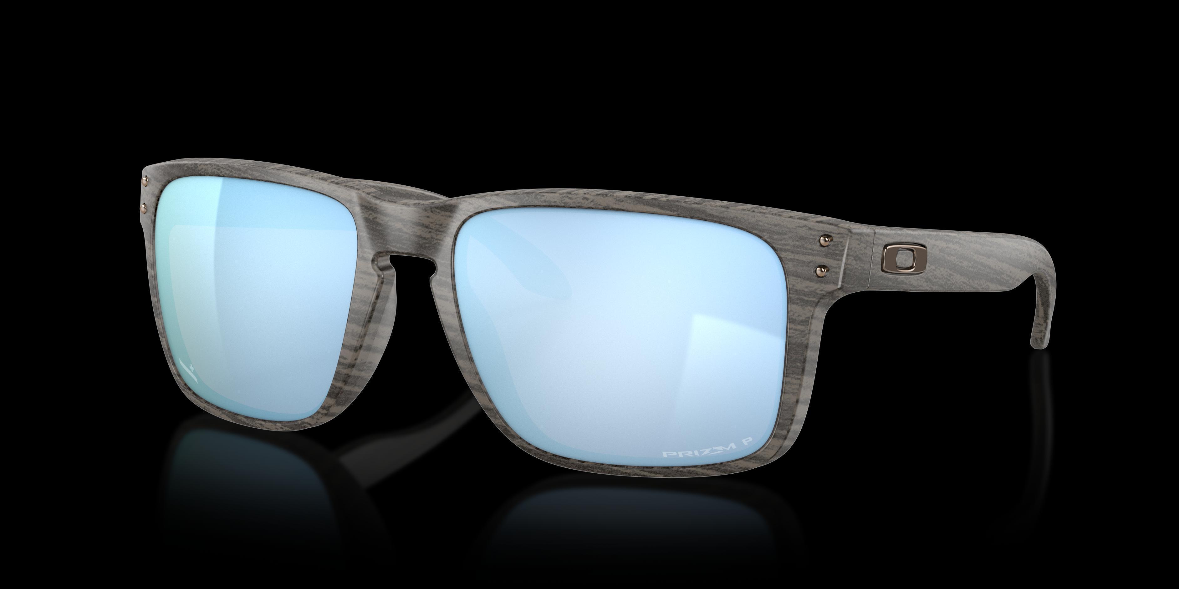 Oakley Holbrook XL 59mm Prizm Polarized Sunglasses Product Image