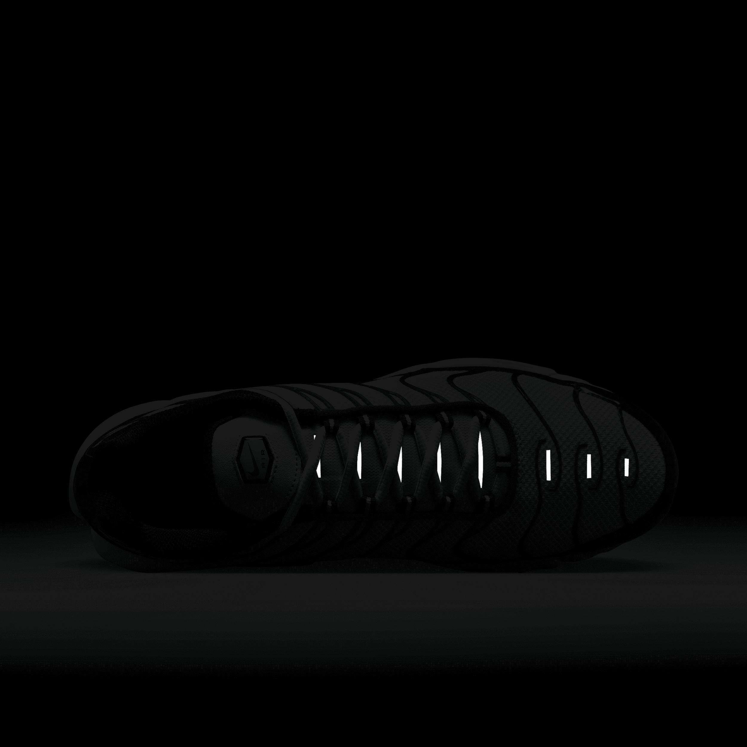 Nike Men's Air Max Plus Shoes Product Image