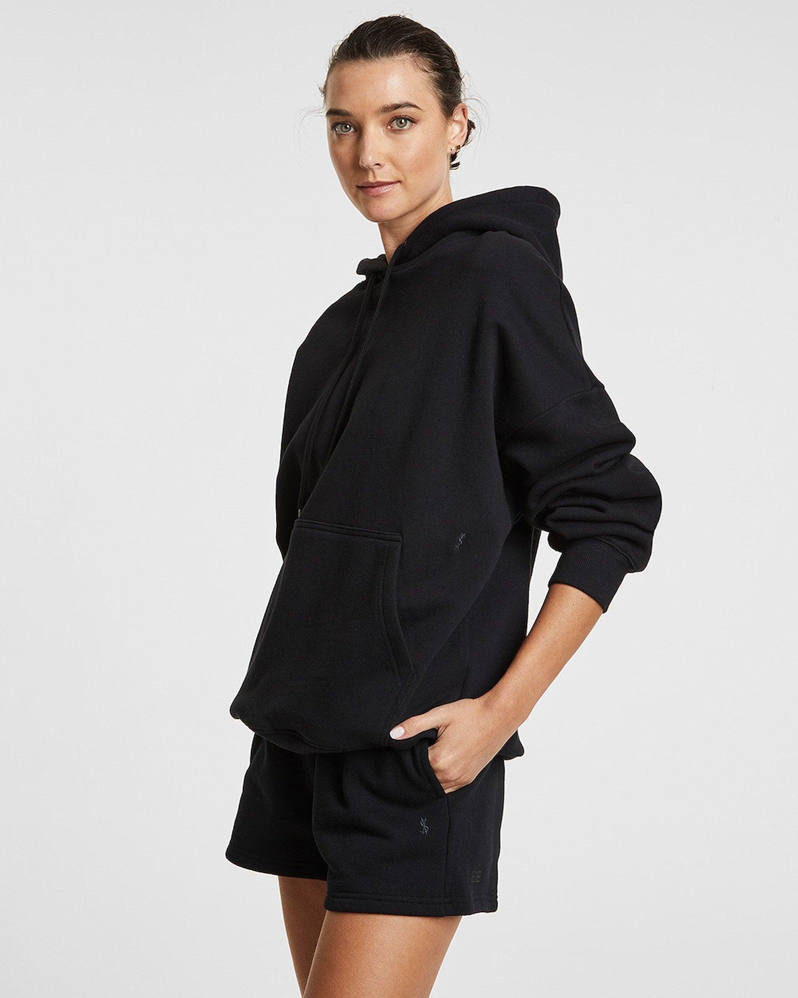 3 X 4 OH G HOODIE JET BLACK Female Product Image