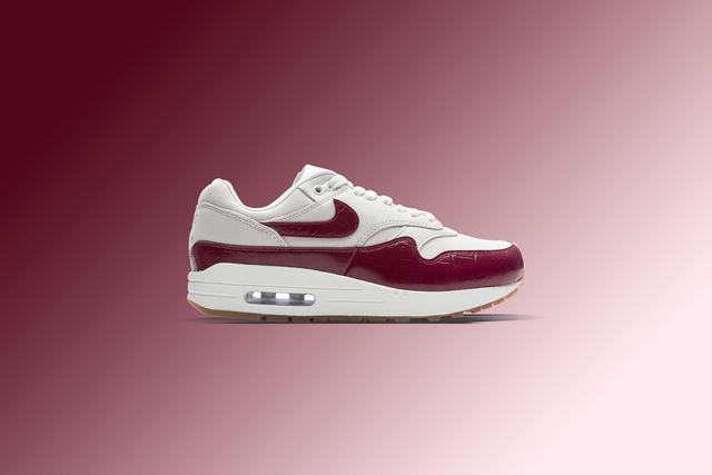 Women's Air Max 1 LX - Sail/Team Red/Gum Light Brown Female Product Image