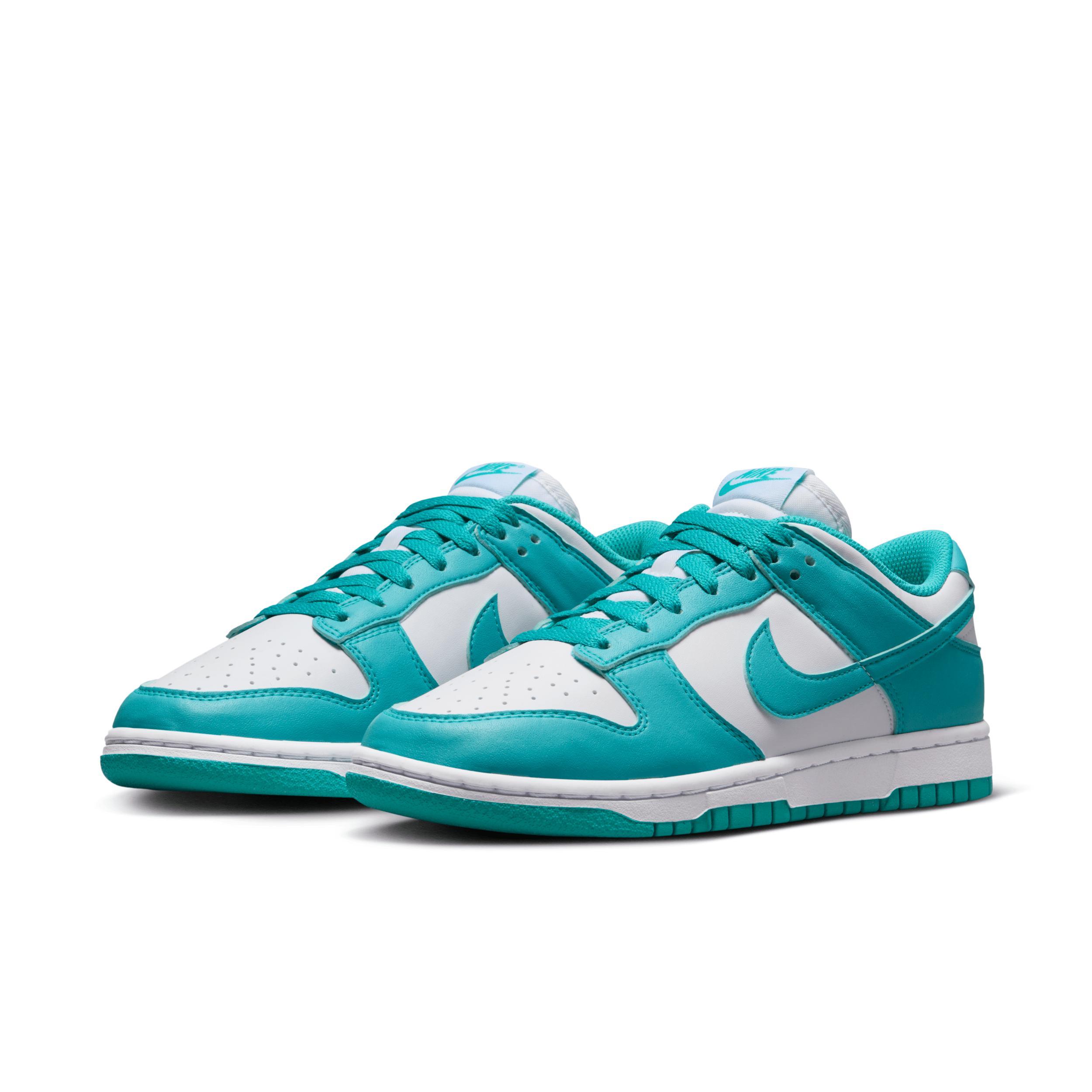 Nike Men's Dunk Low Retro Shoes Product Image