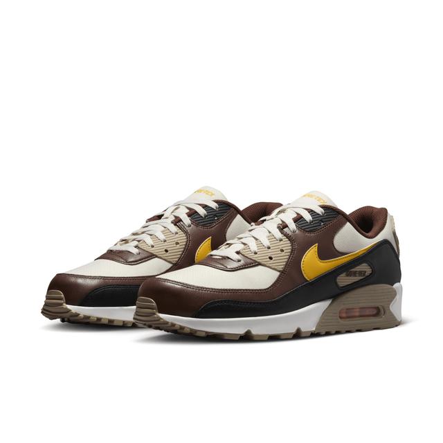 Nike Men's Air Max 90 GORE-TEX Winterized Shoes Product Image