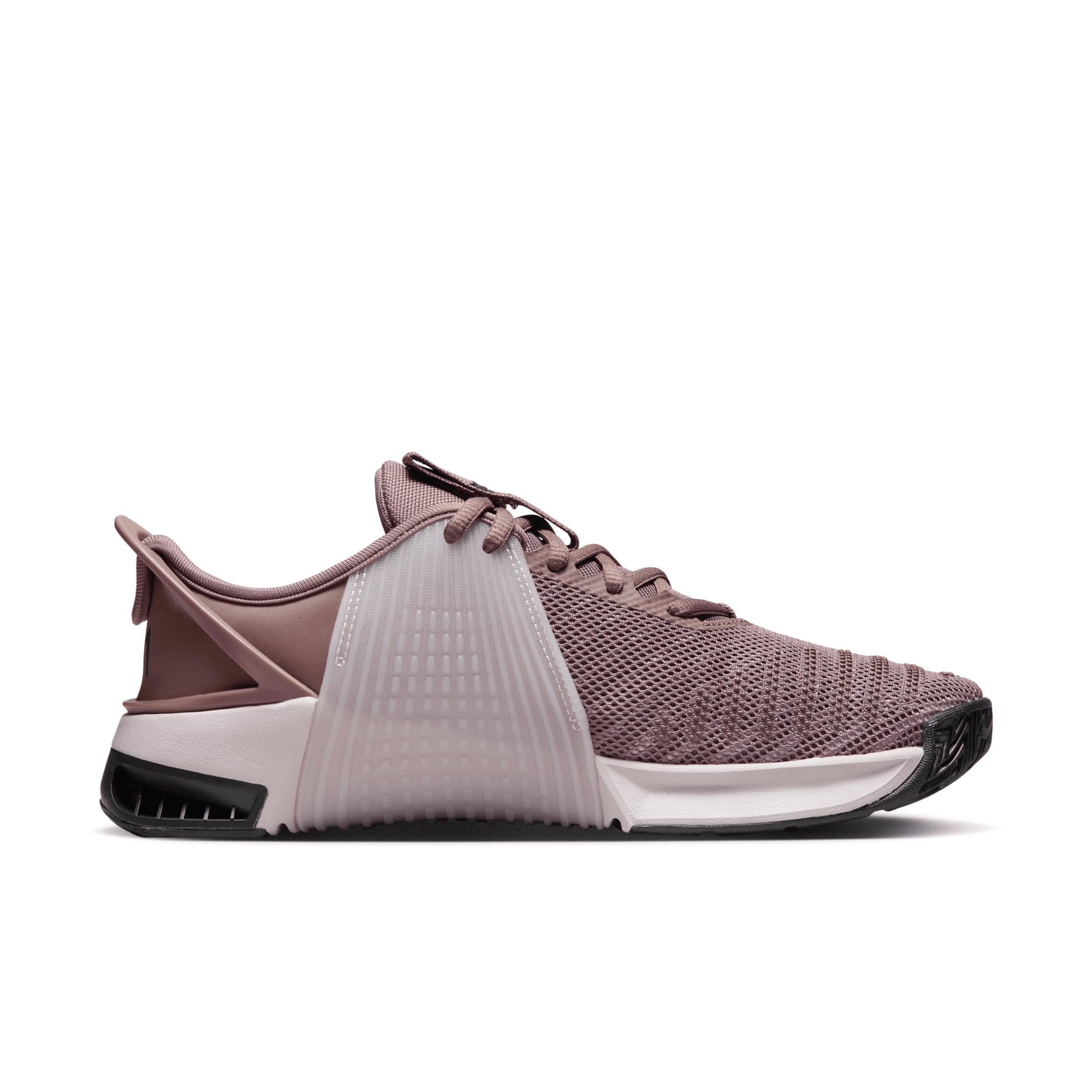 Nike Women's Metcon 9 EasyOn Workout Shoes Product Image