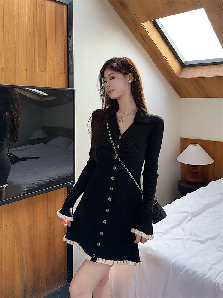 Long-Sleeve V-Neck Plain Contrast Trim Ribbed Knit Mini A-Line Dress Product Image