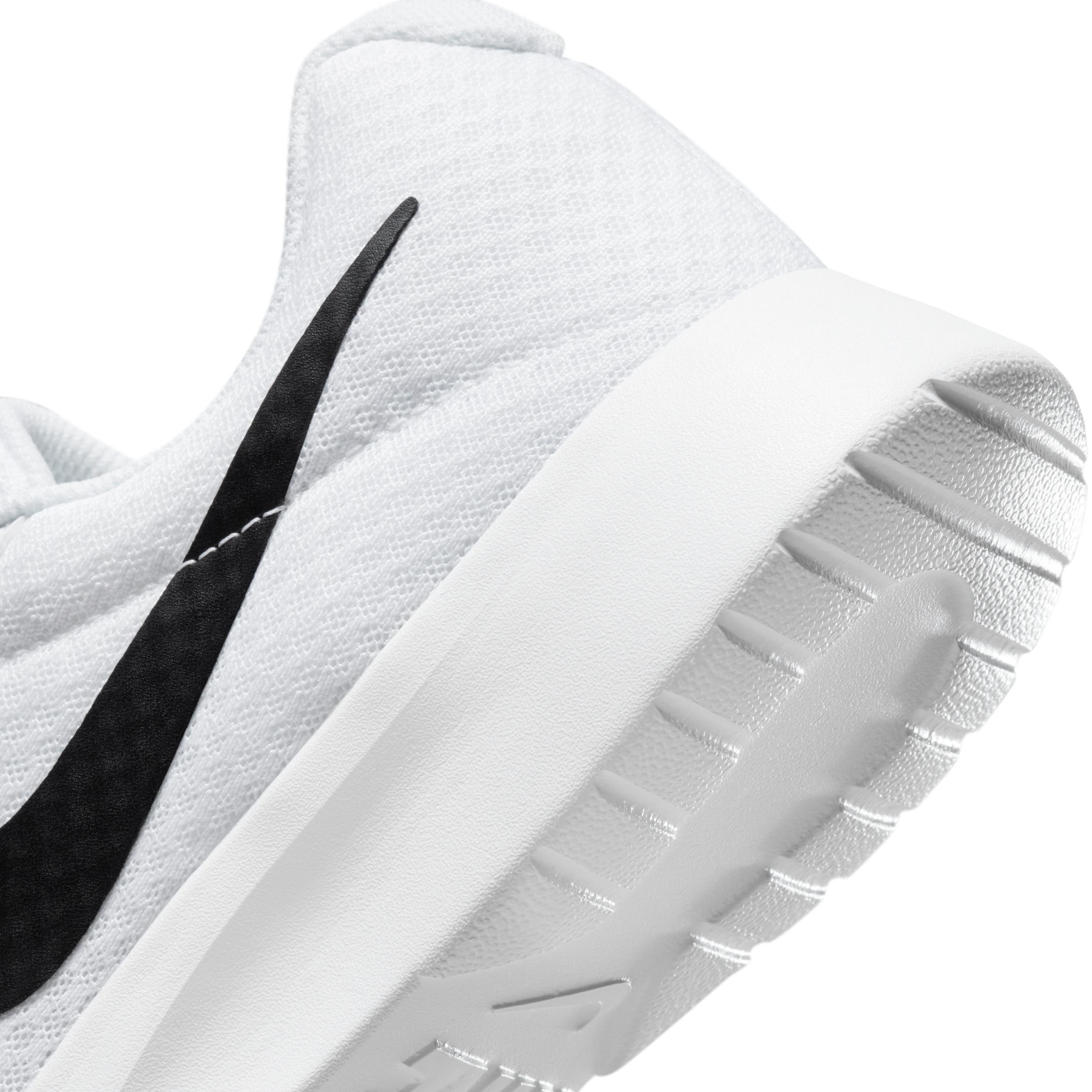 Nike Men's Tanjun Sneaker Running Sneakers Product Image