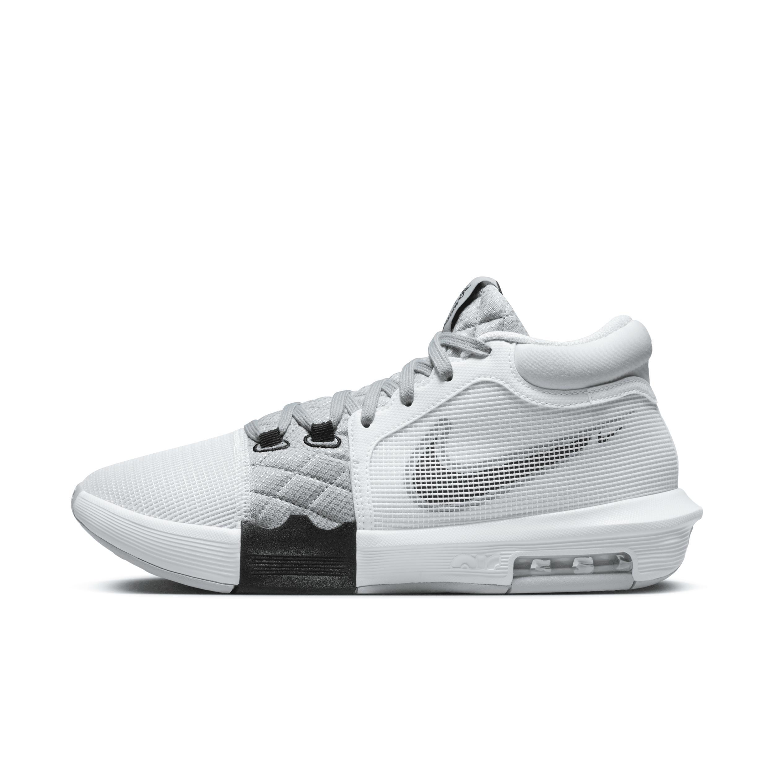 Nike Men's LeBron Witness 8 Basketball Shoes Product Image