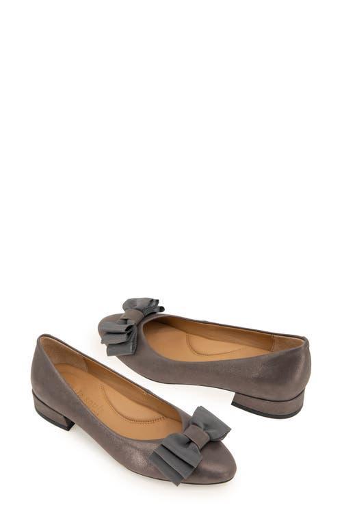 Gentle Souls by Kenneth Cole Atlas Flat Metallic) Women's Shoes Product Image