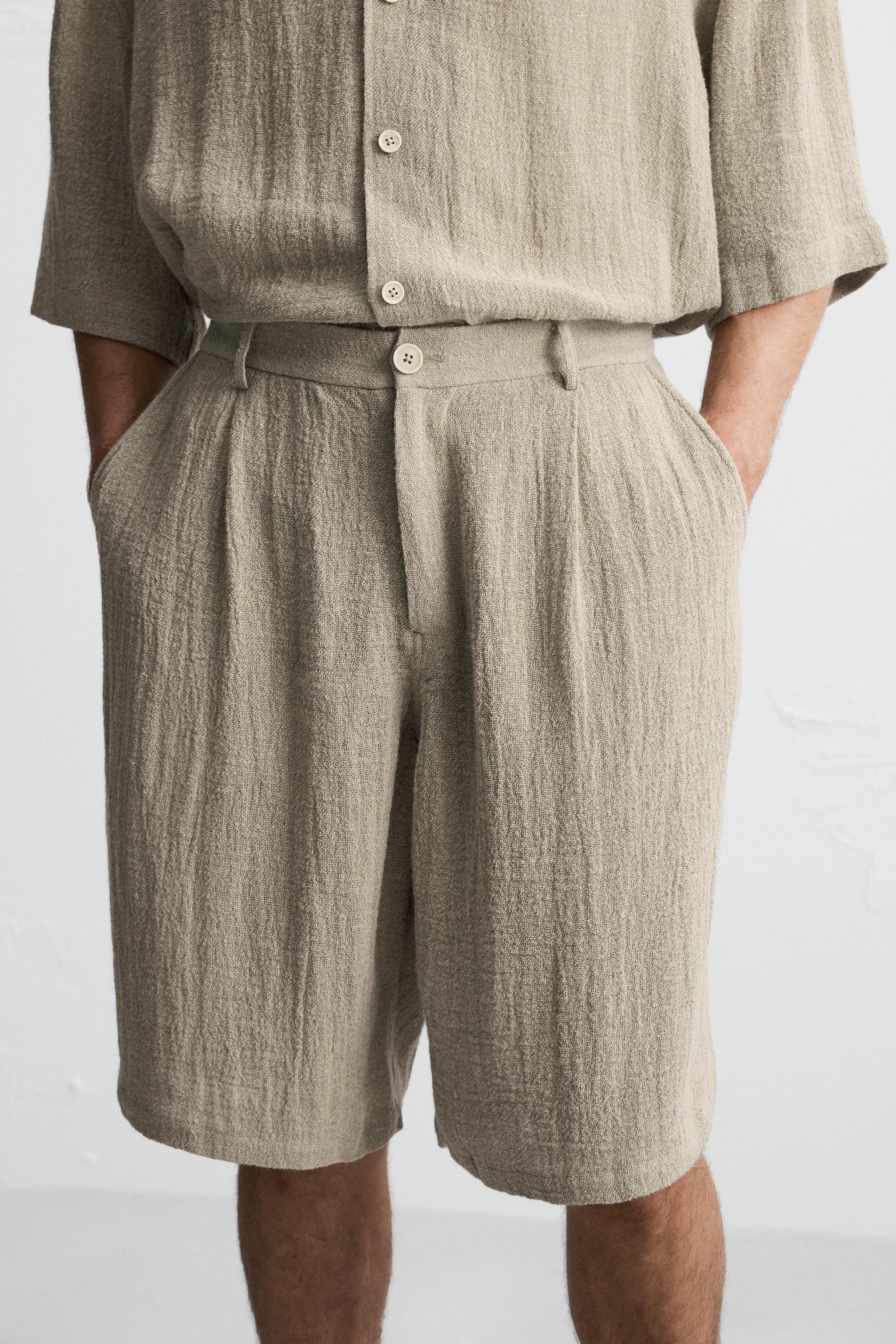 100% LINEN OVERSIZED FIT SHORTS Product Image