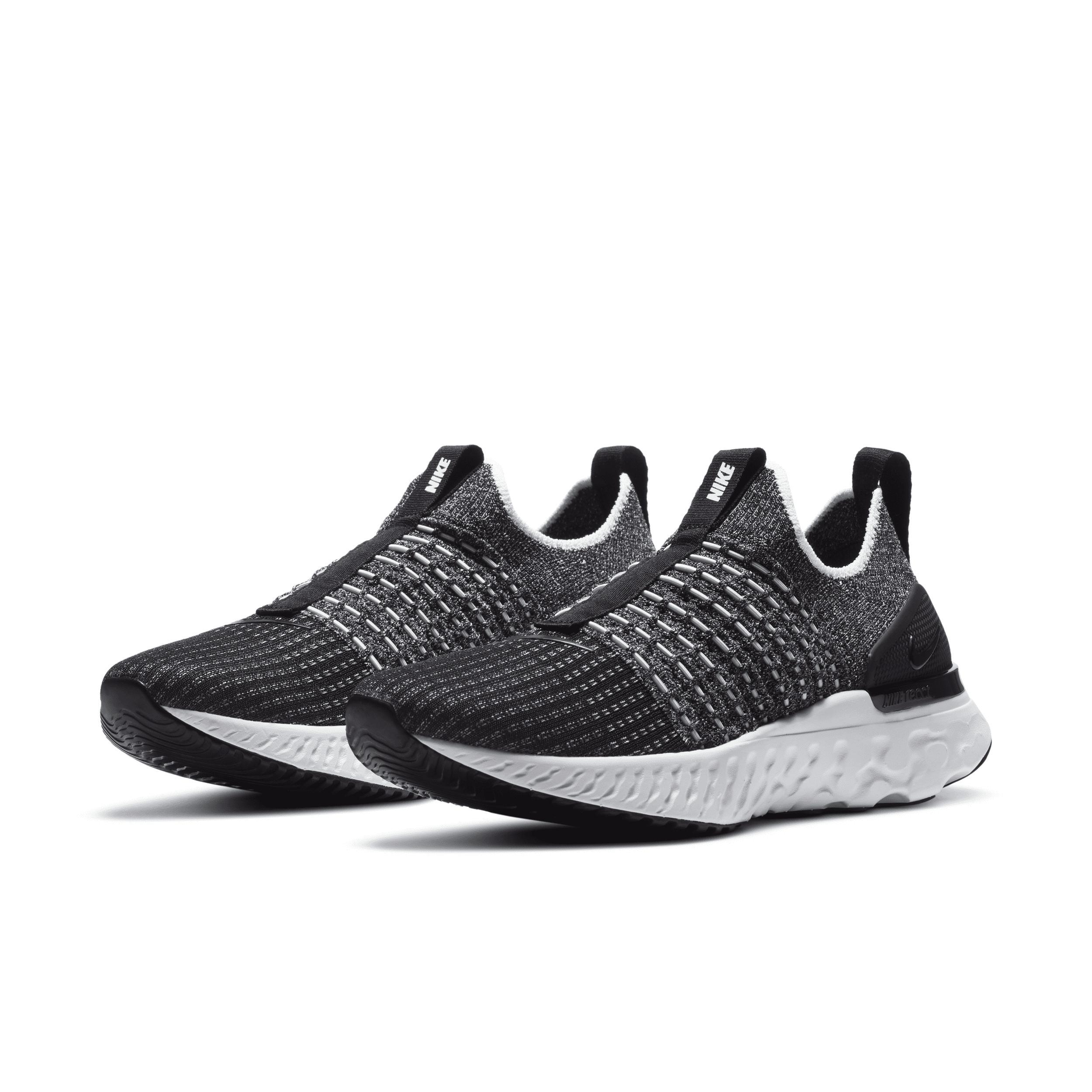 Nike Women's React Phantom Run Flyknit 2 Road Running Shoes Product Image