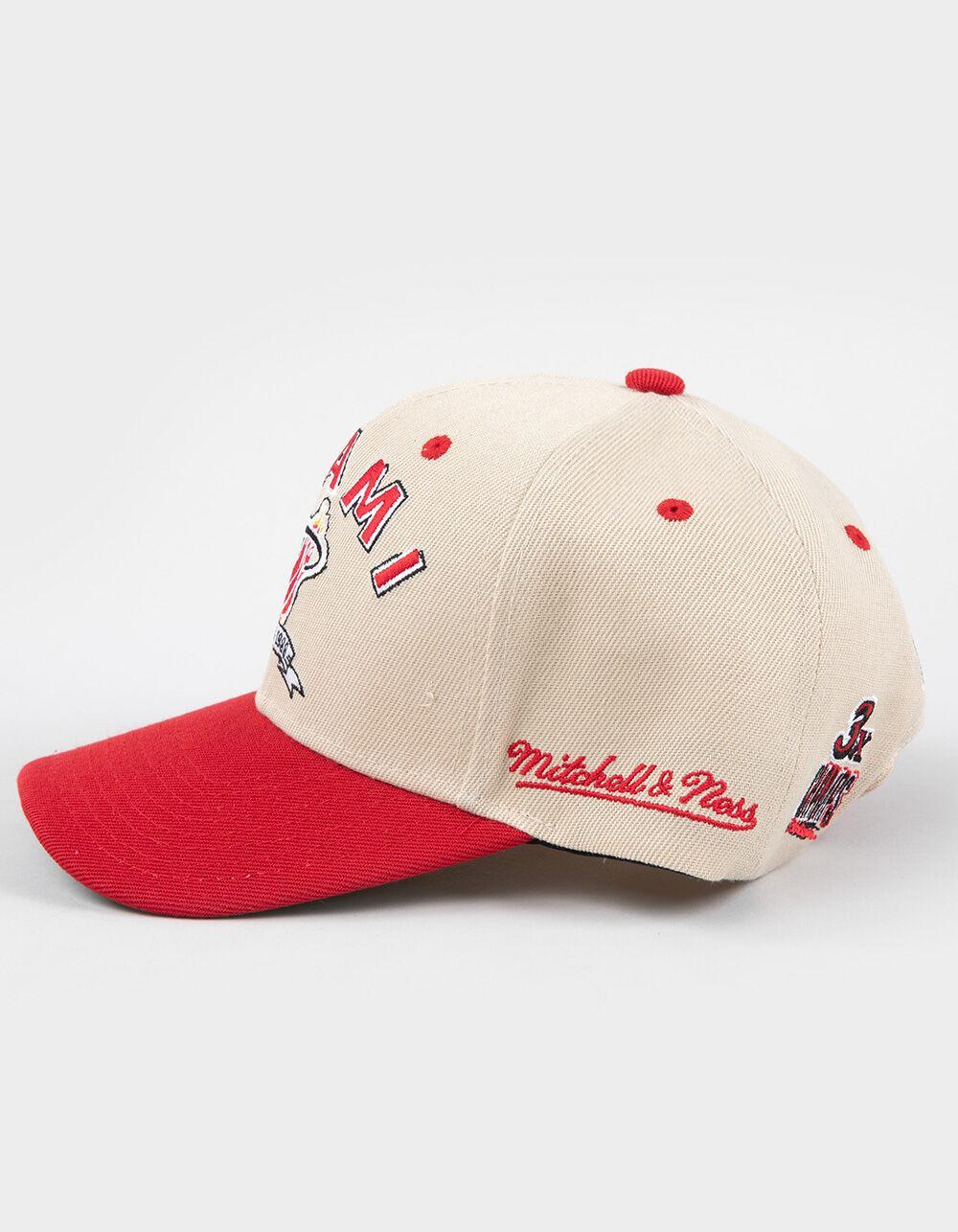 MITCHELL & NESS Miami Heat Pro Crown Snapback Hat Product Image