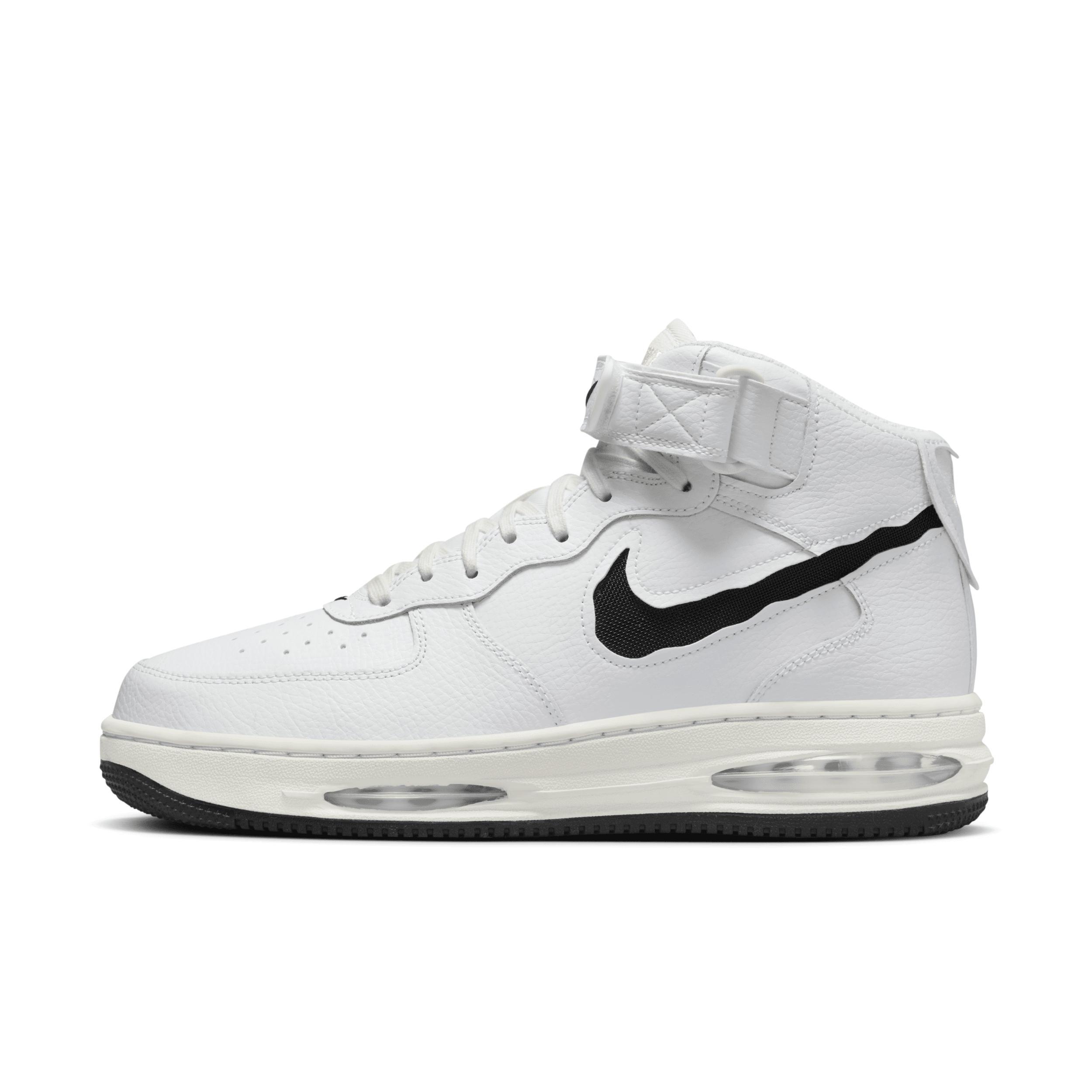 Nike Men's Air Force 1 Mid Evo Shoes Product Image