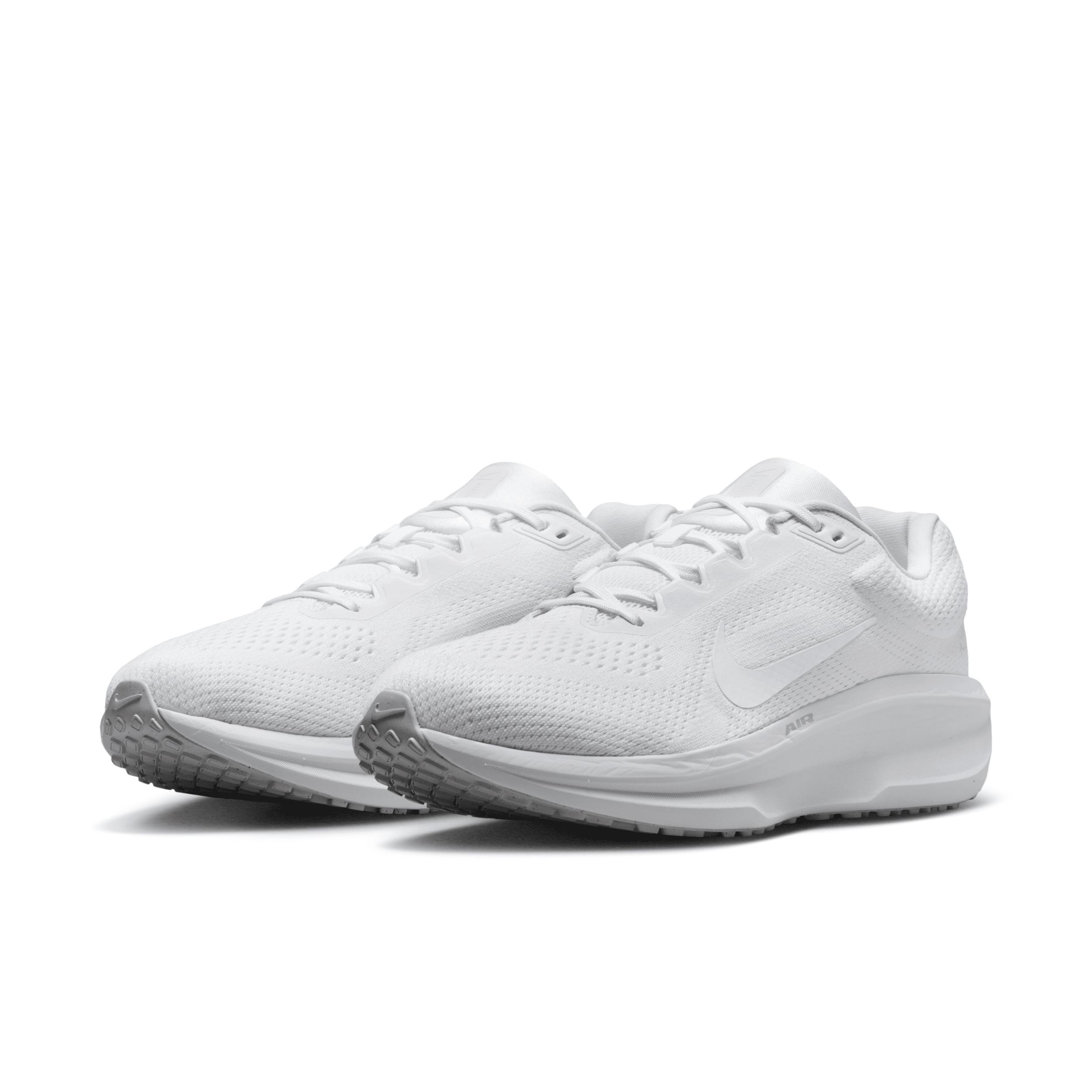 Nike Mens Winflo 11 Road Running Shoes (Extra Wide) Product Image