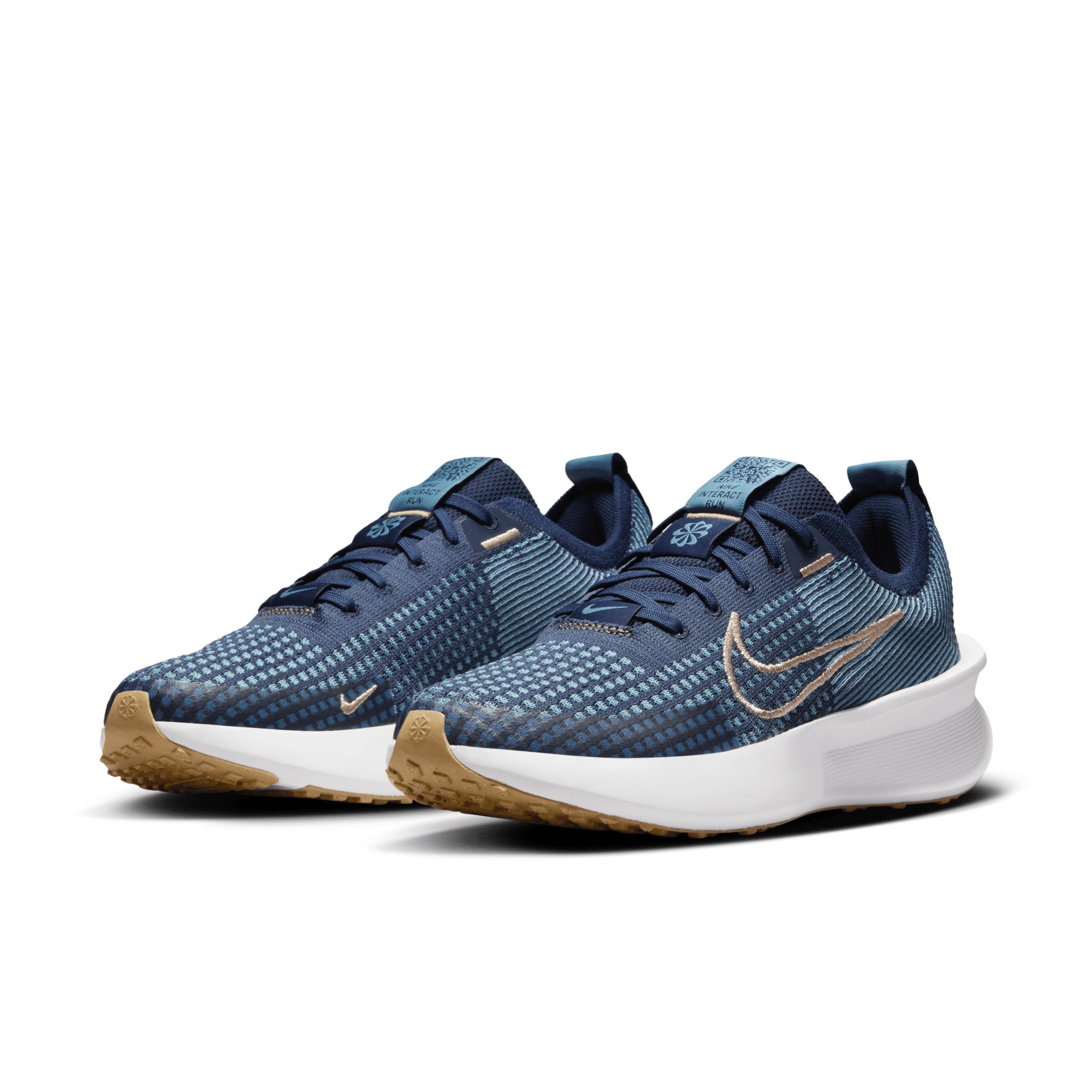 Nike Interact Run Women's Road Running Shoes Product Image