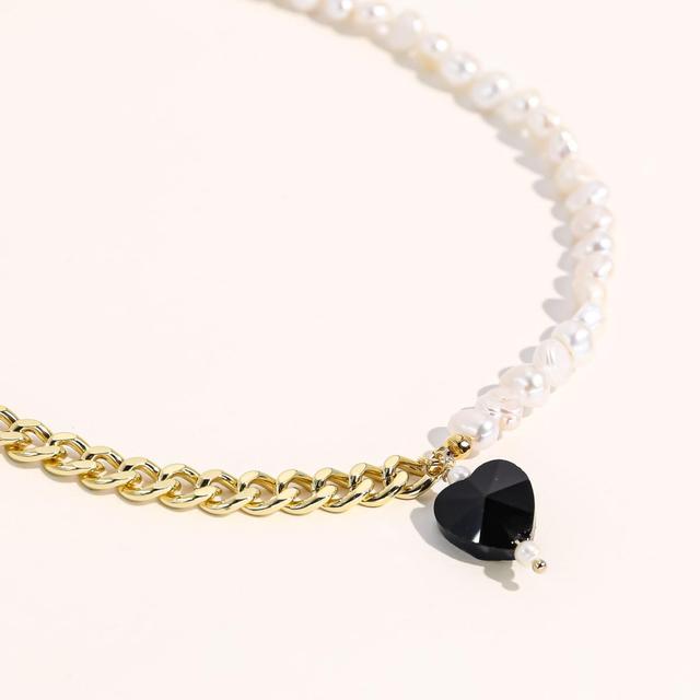 Kuro Necklace For Women Product Image