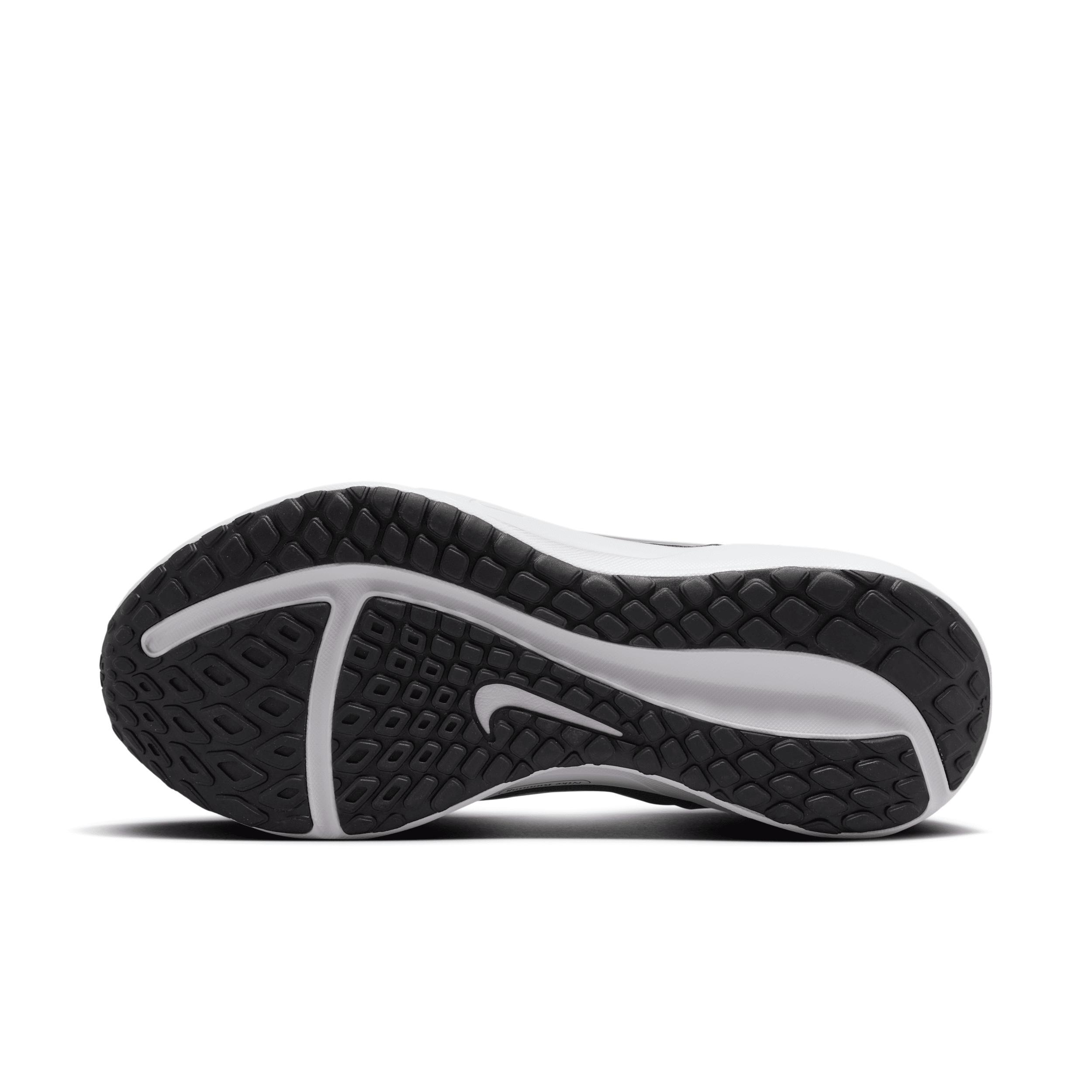 Nike Men's Downshifter 13 Road Running Shoes (Extra Wide) Product Image