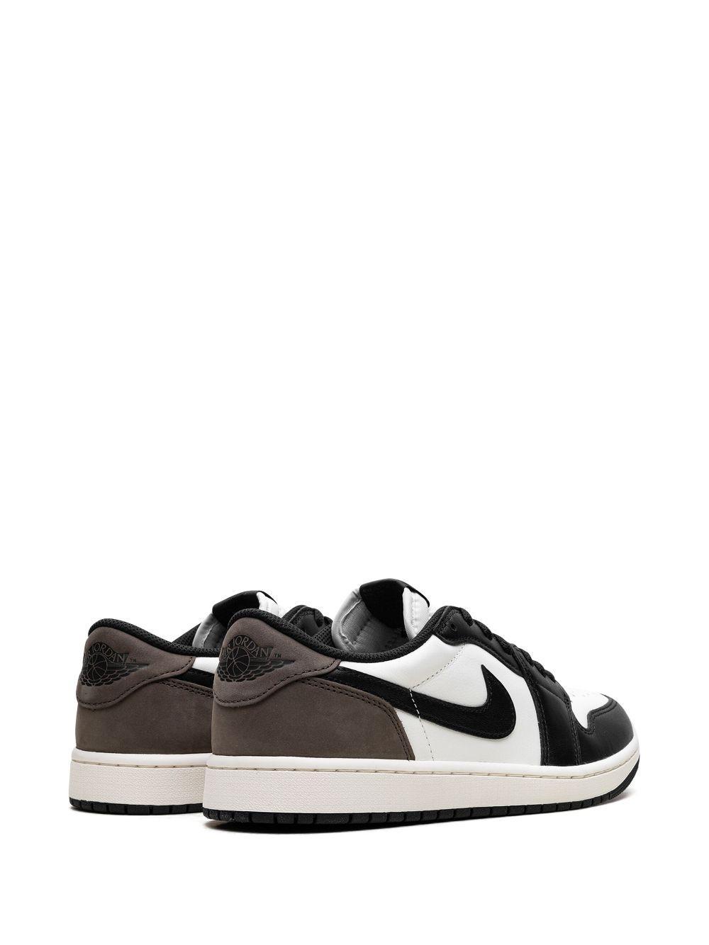 Air Jordan 1 Low OG "Mocha" sneakers Product Image