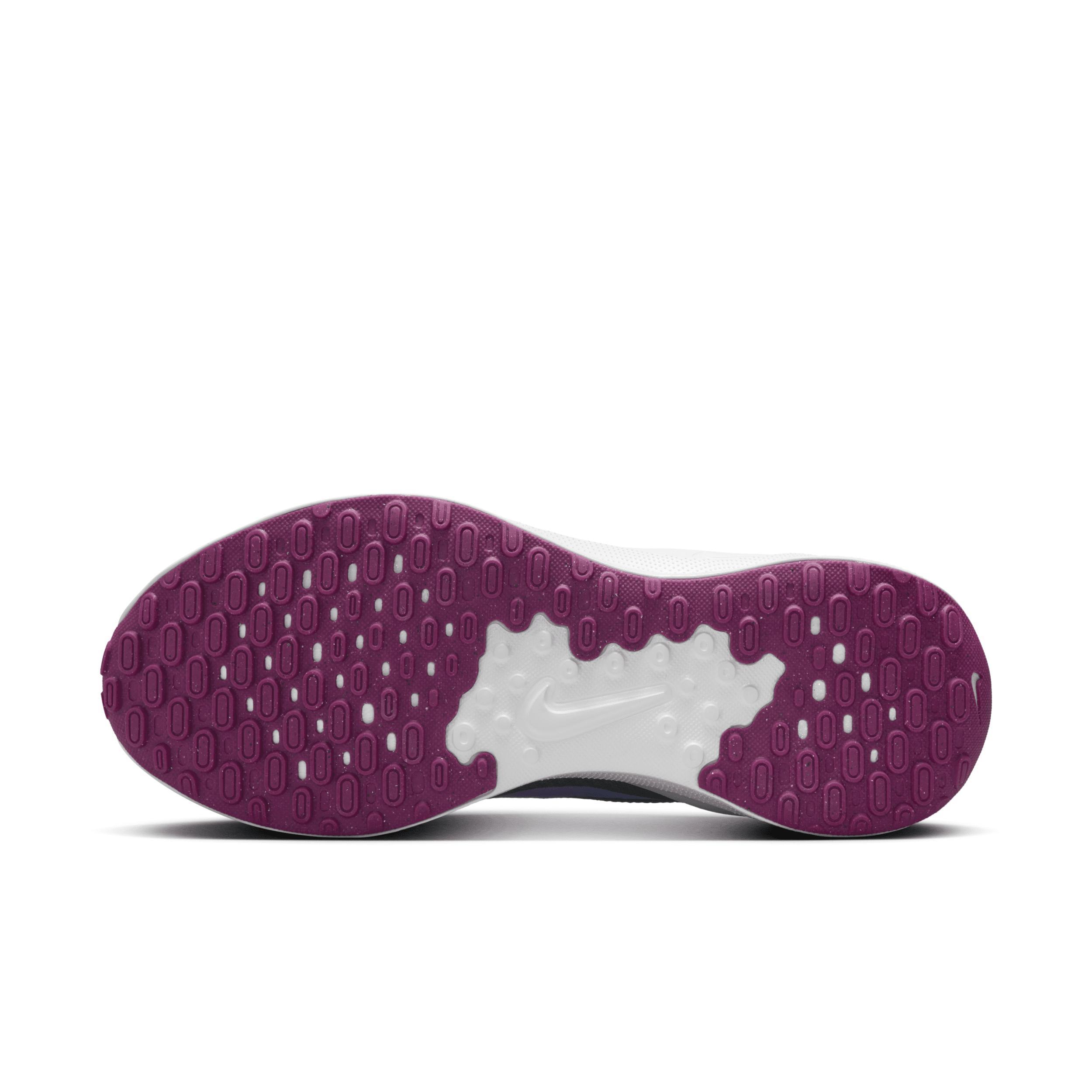 Nike Womens Revolution 7 Road Running Shoes Product Image