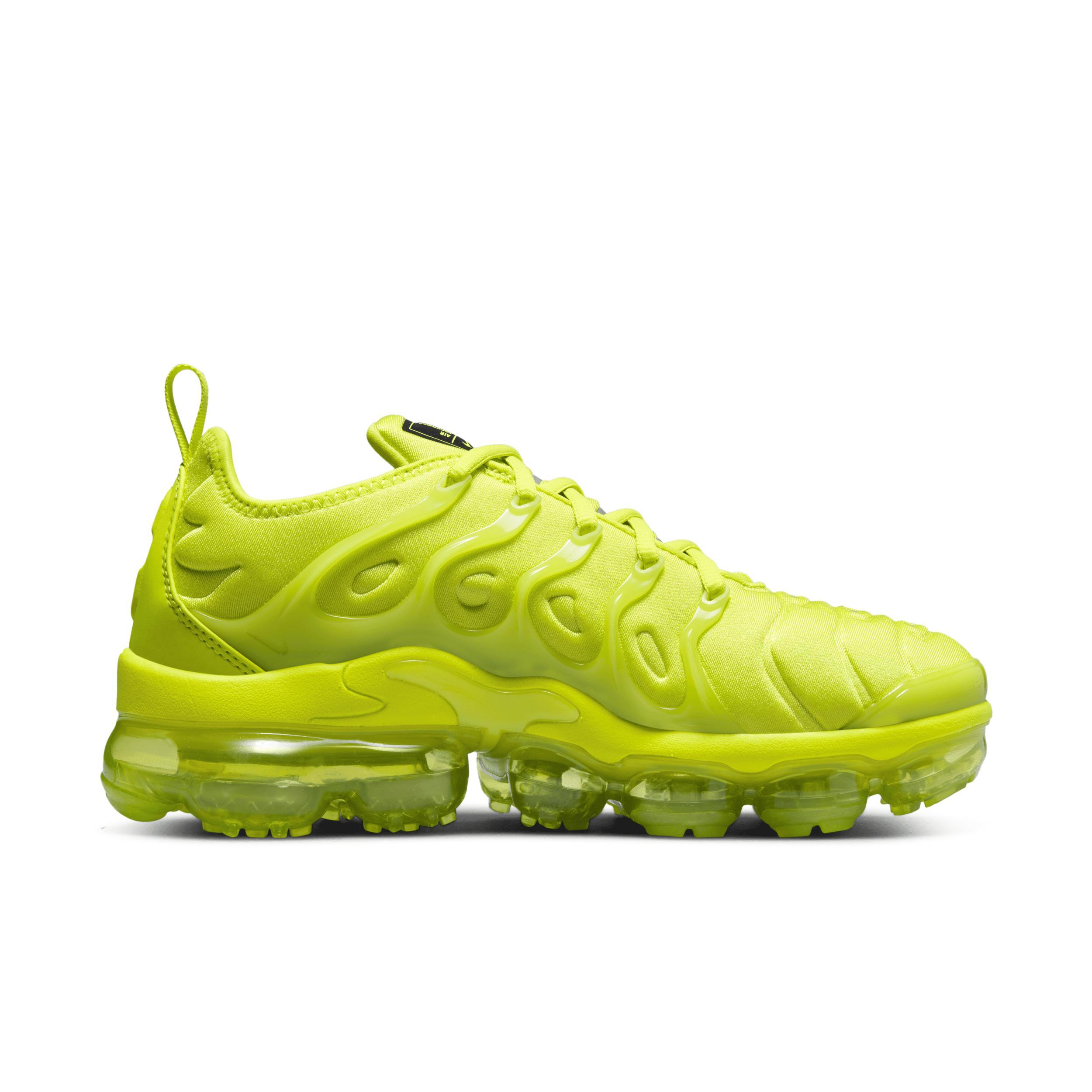 Nike Women's Air VaporMax Plus Shoes Product Image