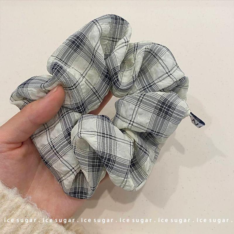 Plaid Bow Hair Clip / Hair Scrunchie Product Image