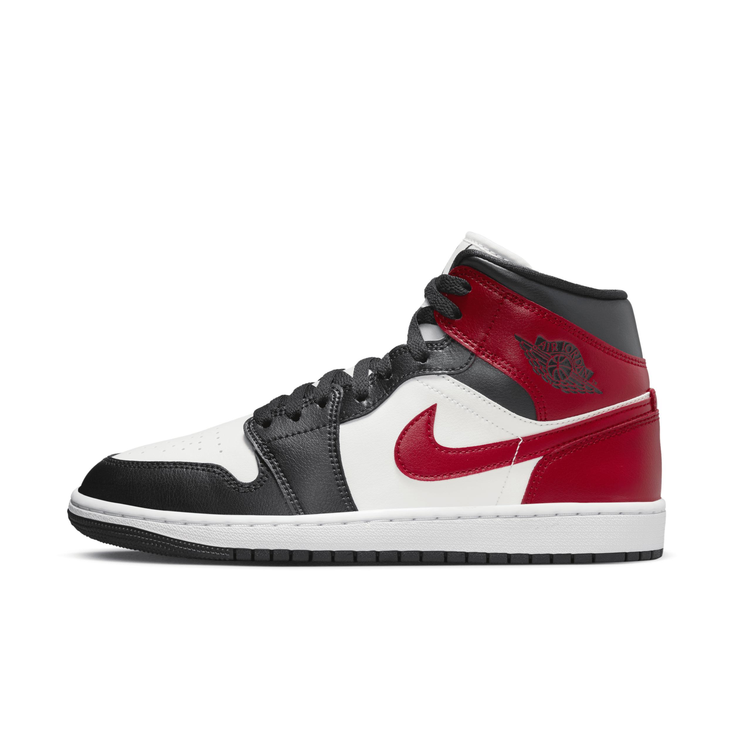 Women's Air Jordan 1 Mid Shoes Product Image