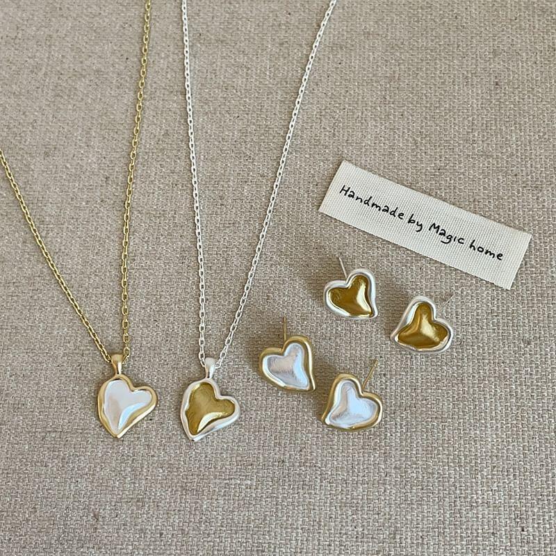 Heart Necklace / Stud Earring Product Image