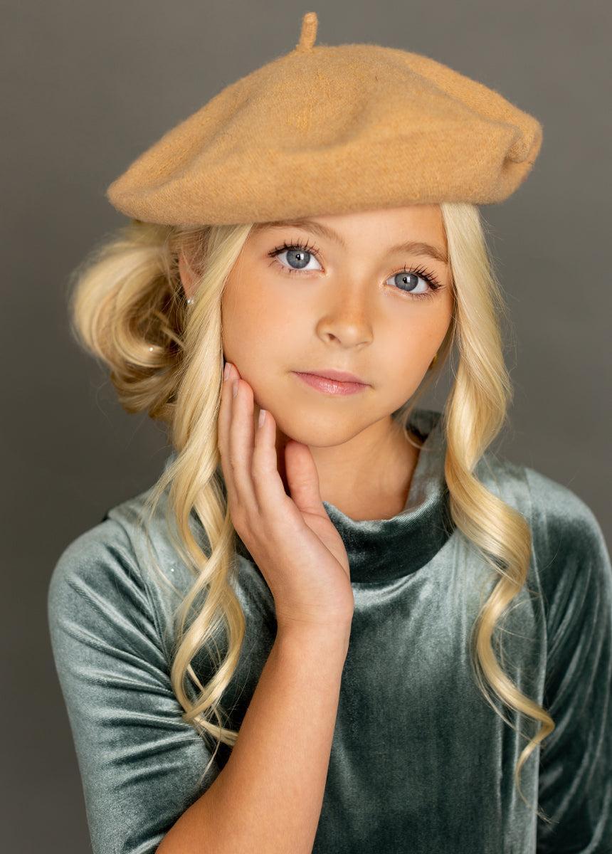 Amelie Beret in Tan Product Image