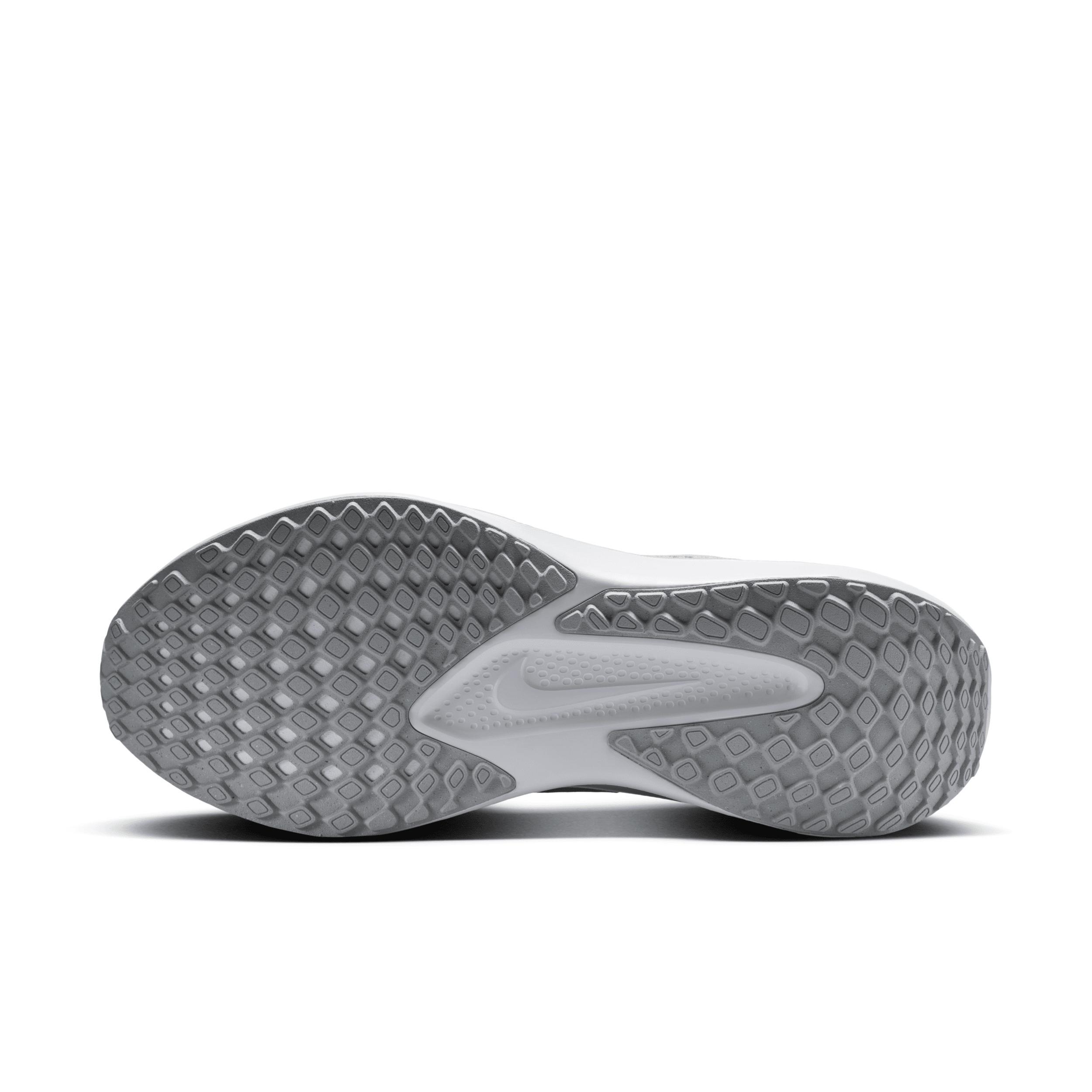 Nike Men's Quest 6 Road Running Shoes Product Image