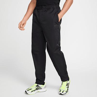 Nike Club Men's Woven Tapered Pants Product Image