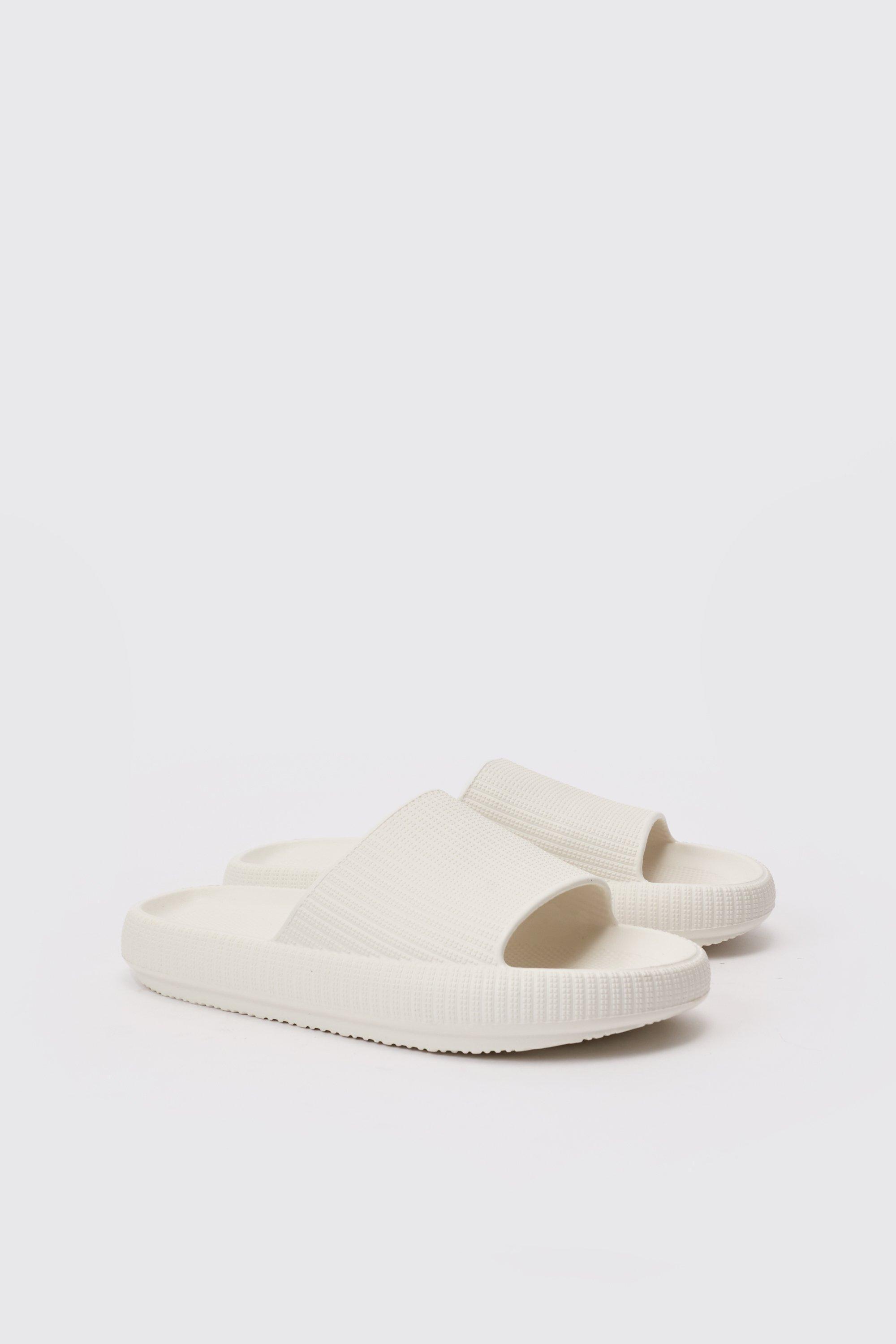 Textured Slider In White | boohooMAN USA Product Image