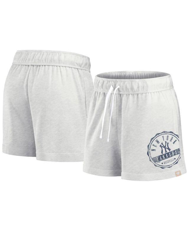 Womens Fanatics Branded Oatmeal New York Yankees Oversized Badge Lounge Shorts Product Image