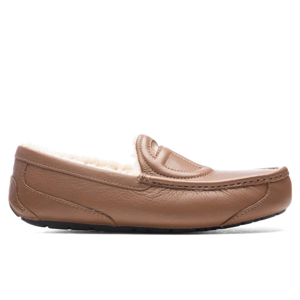 UGG x Telfar Logo Loafer - Chestnut Male Product Image