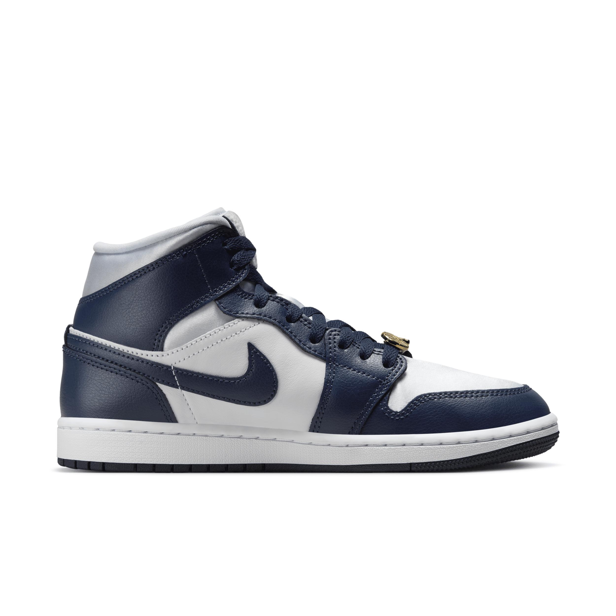 Women's Air Jordan 1 Mid SE Shoes Product Image