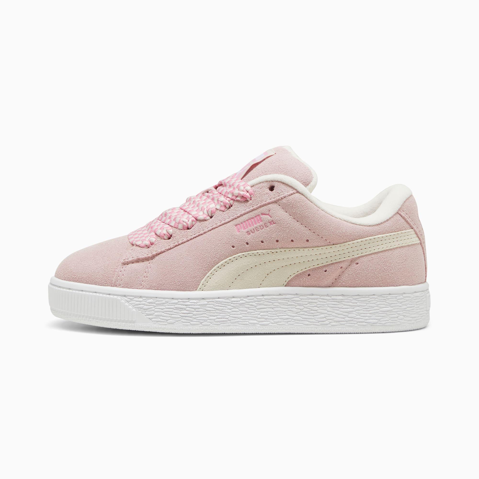 Suede XL Lace Women's Sneakers Product Image