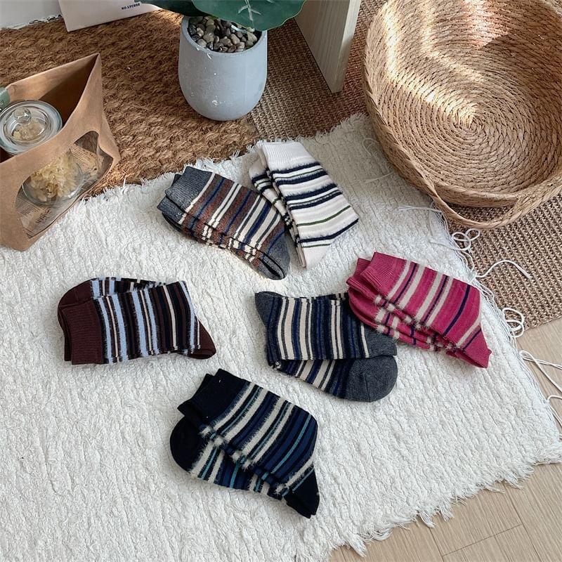 Striped Short Socks Product Image