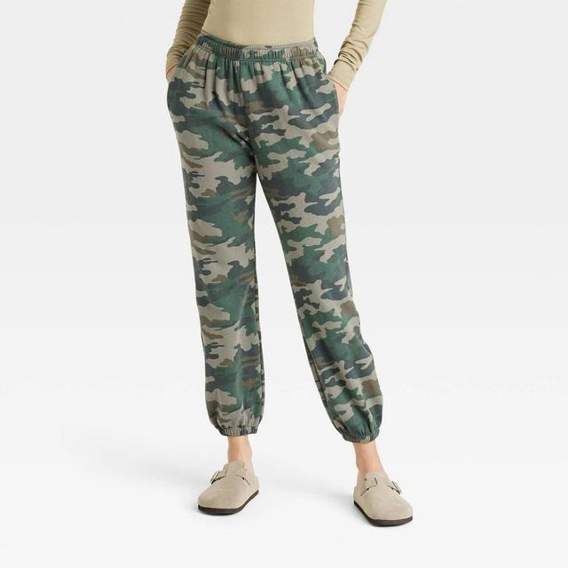 Womens Leisure Studio Mid-Rise Essential Joggers - Universal Thread Camo XS Product Image