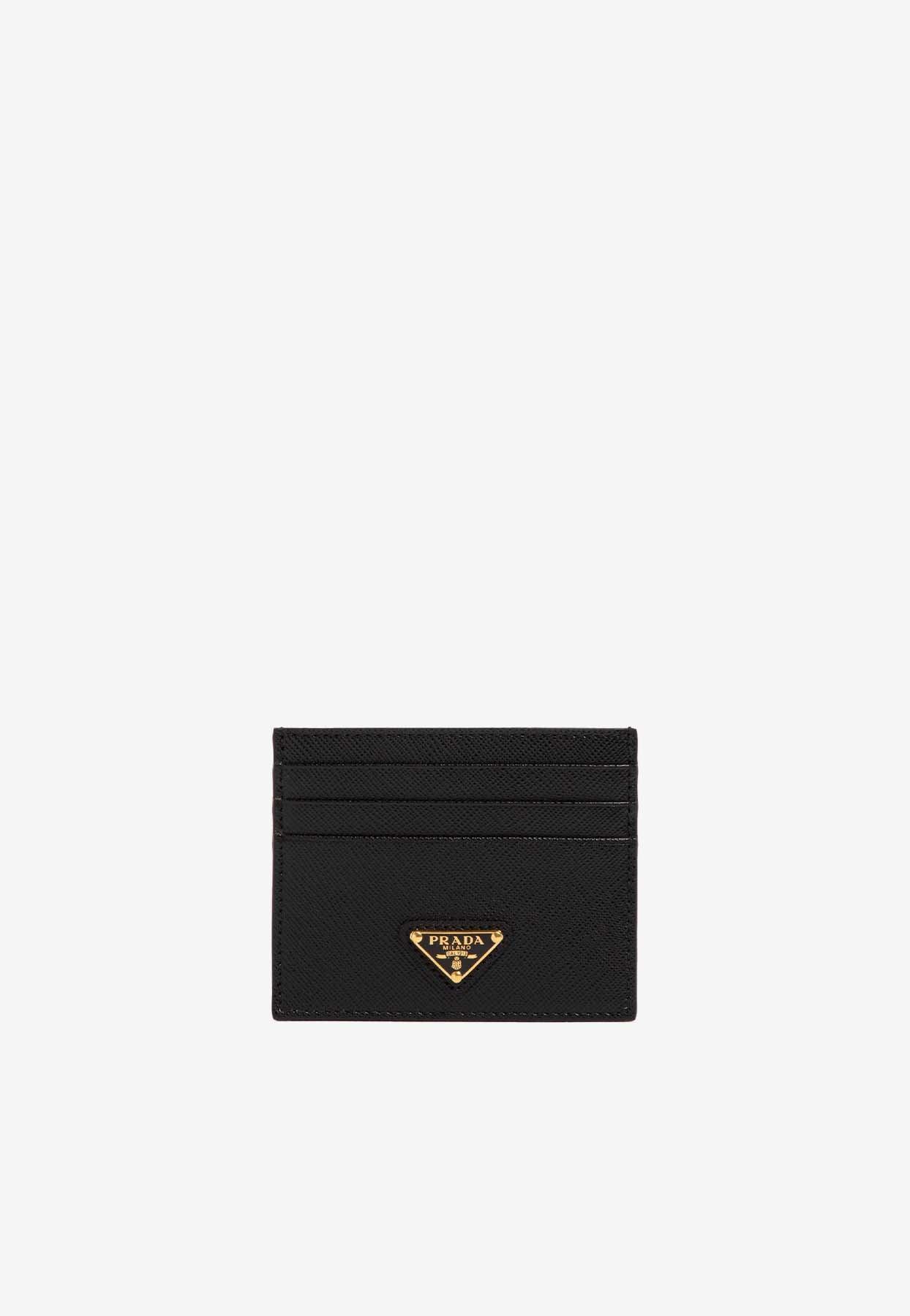 Small Alphabet tri-fold in grained leather Product Image