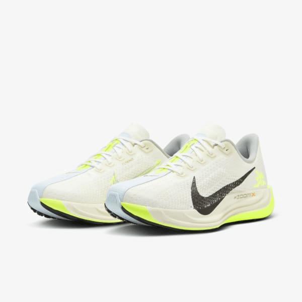 Nike Men's Pegasus Plus Road Running Shoes Product Image