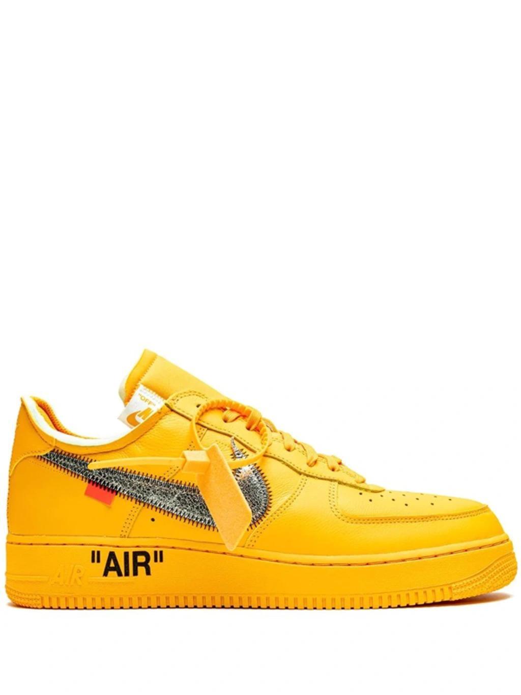 Air Force 1 Low "university Gold" Sneakers In Yellow Product Image