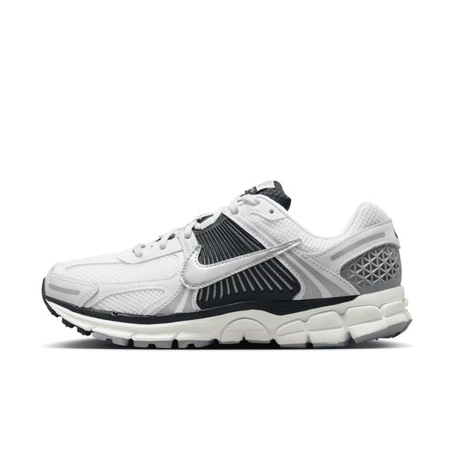 Nike Women's Zoom Vomero 5 Shoes Product Image