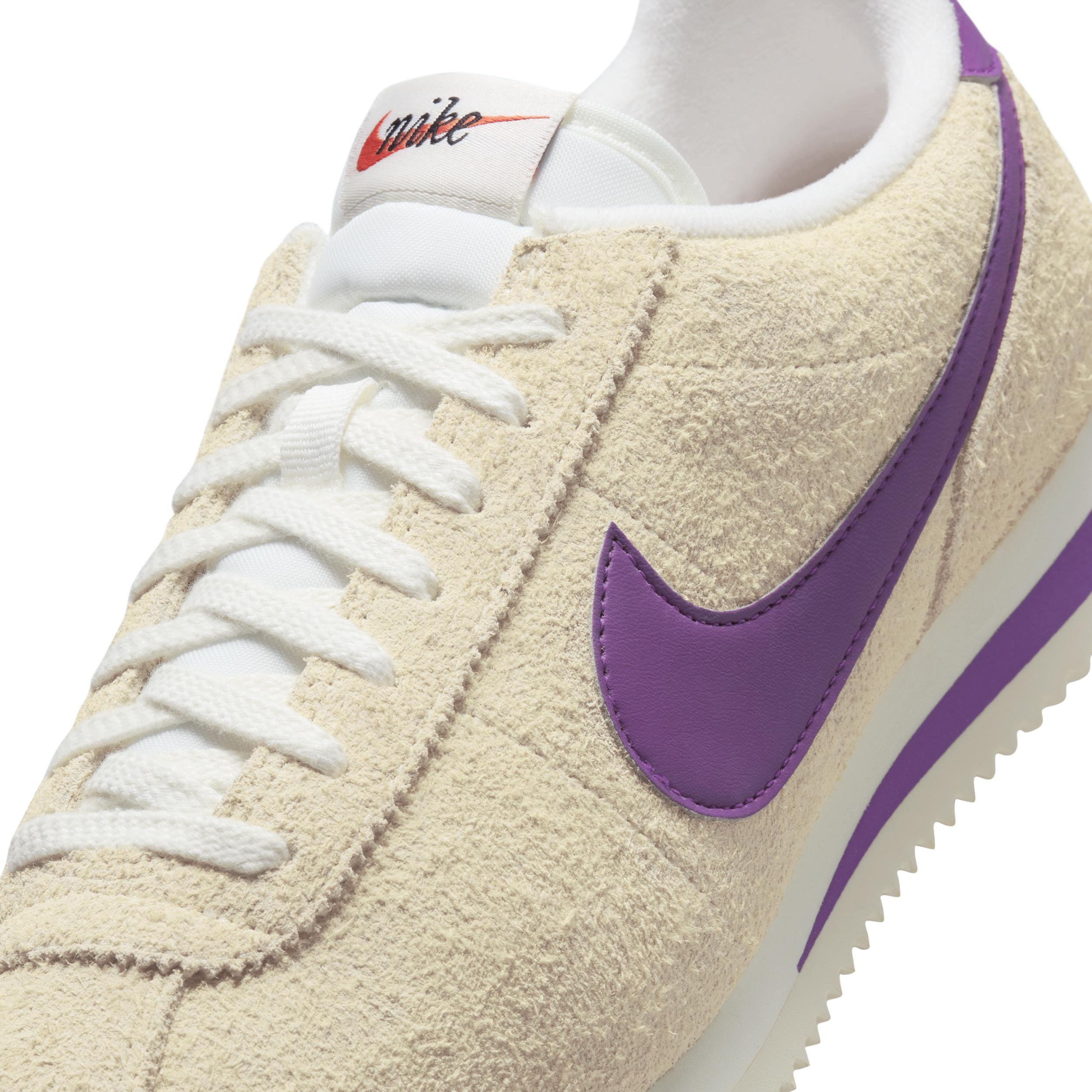 Nike Women's Cortez Vintage Suede Shoes Product Image