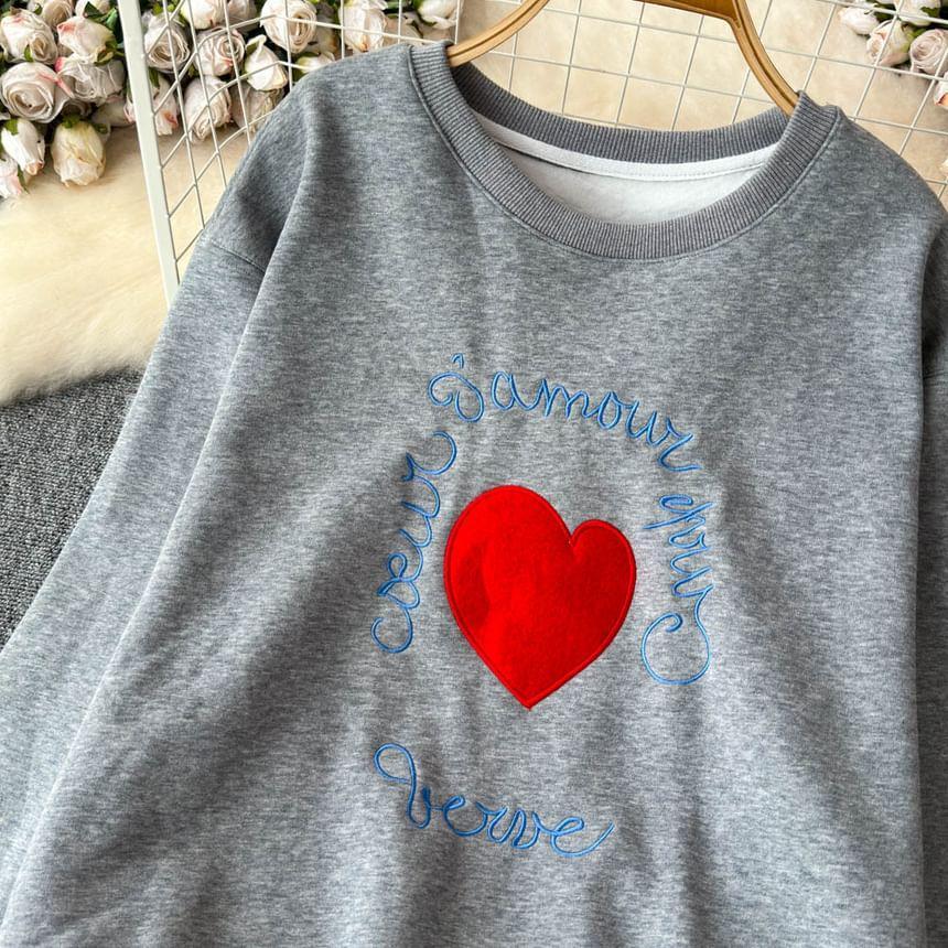 Crewneck Heart Print Sweatshirt Product Image