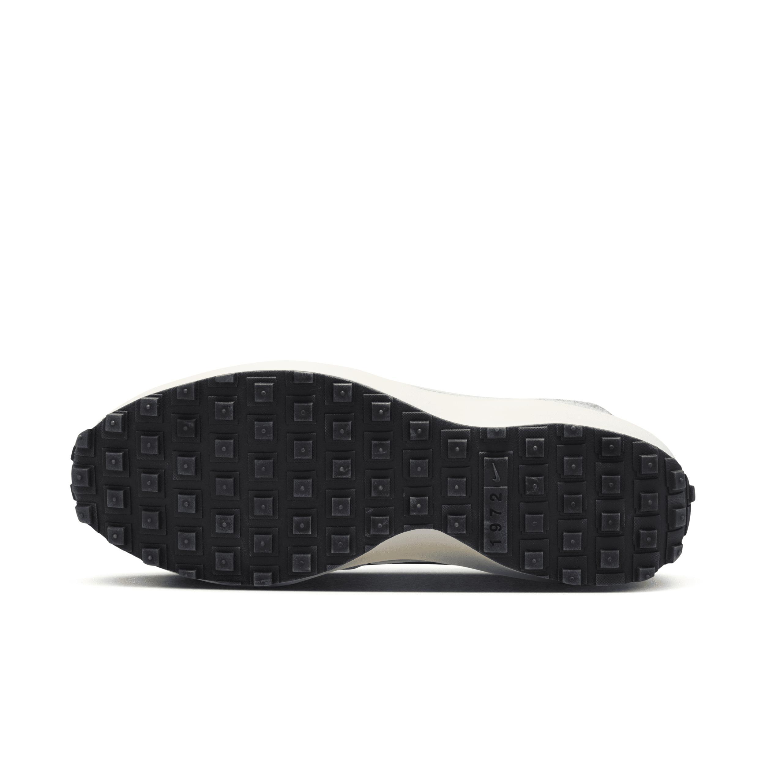 Nike Womens Waffle Debut Vintage Shoes Product Image