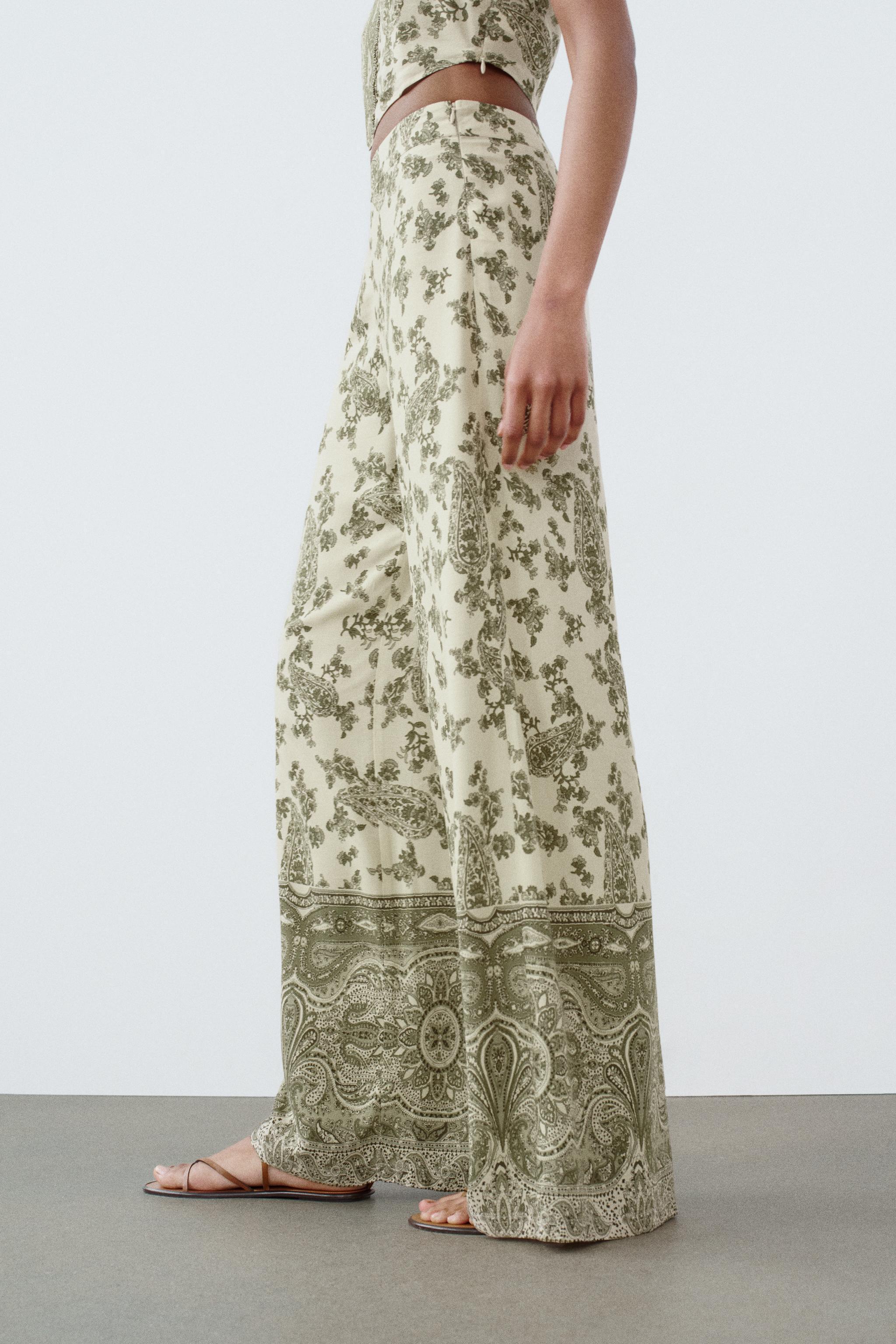 PRINTED WIDE LEG PANTS Product Image